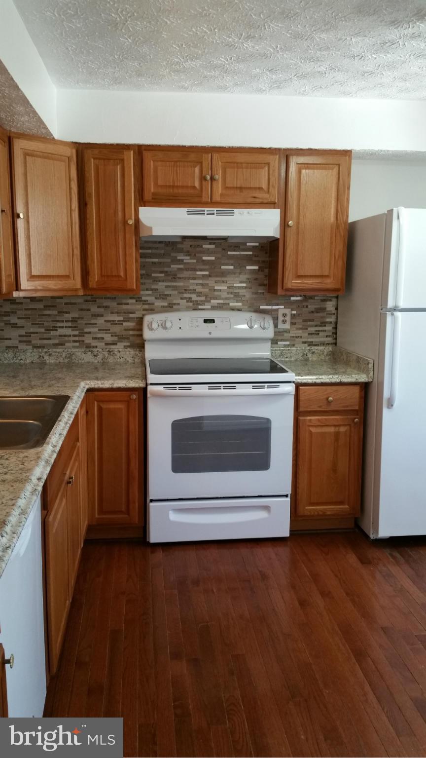 NEWINGTON FOREST - Residential