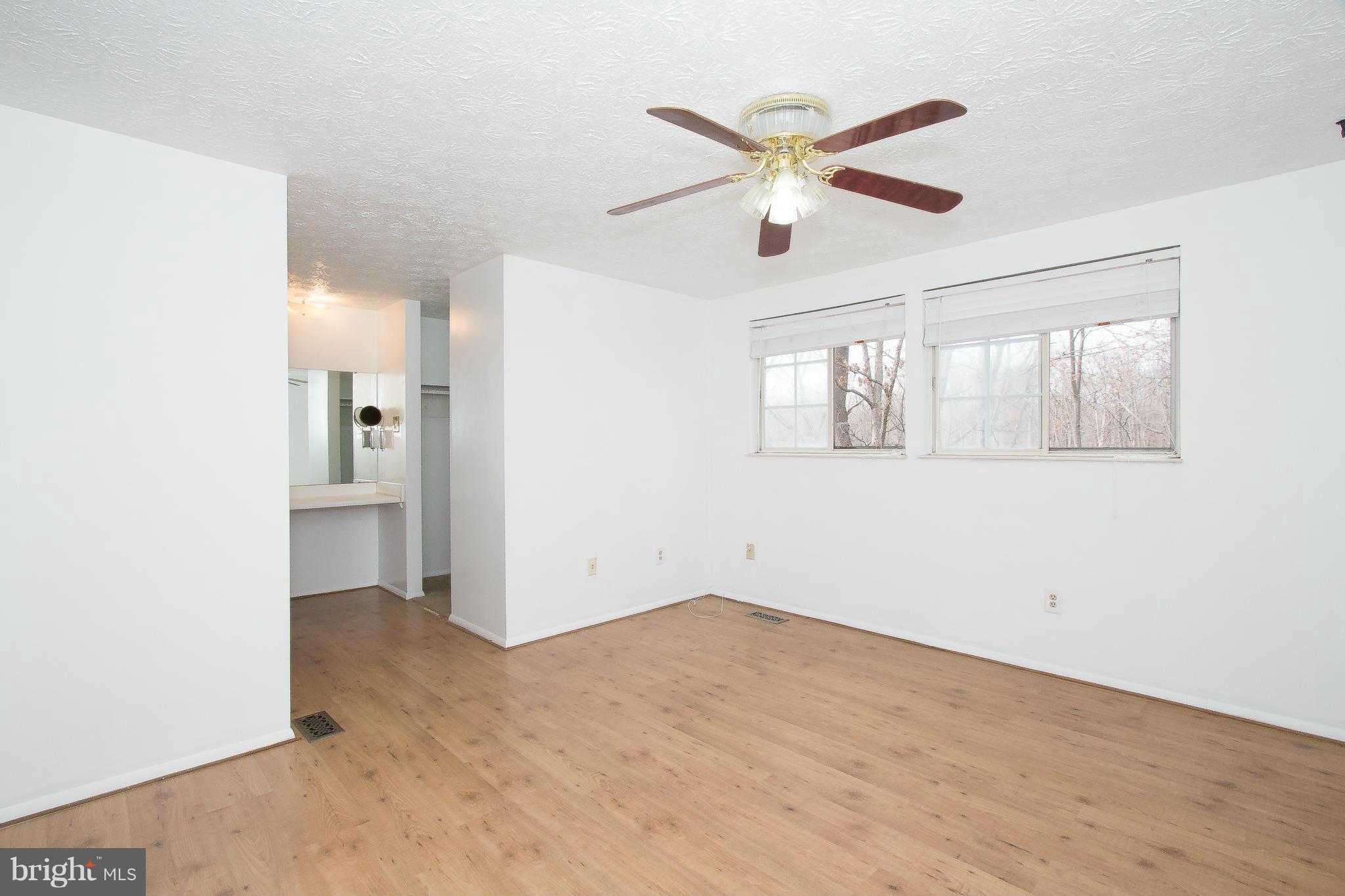 NEWINGTON FOREST - Residential