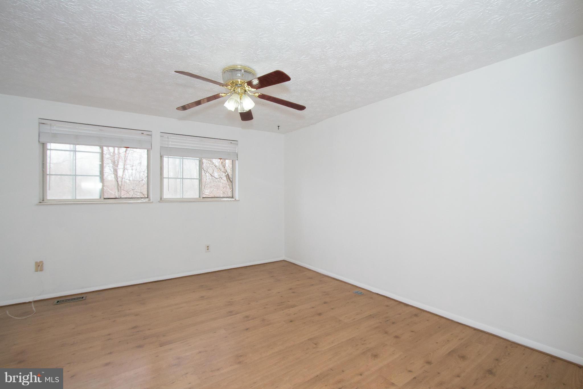 NEWINGTON FOREST - Residential