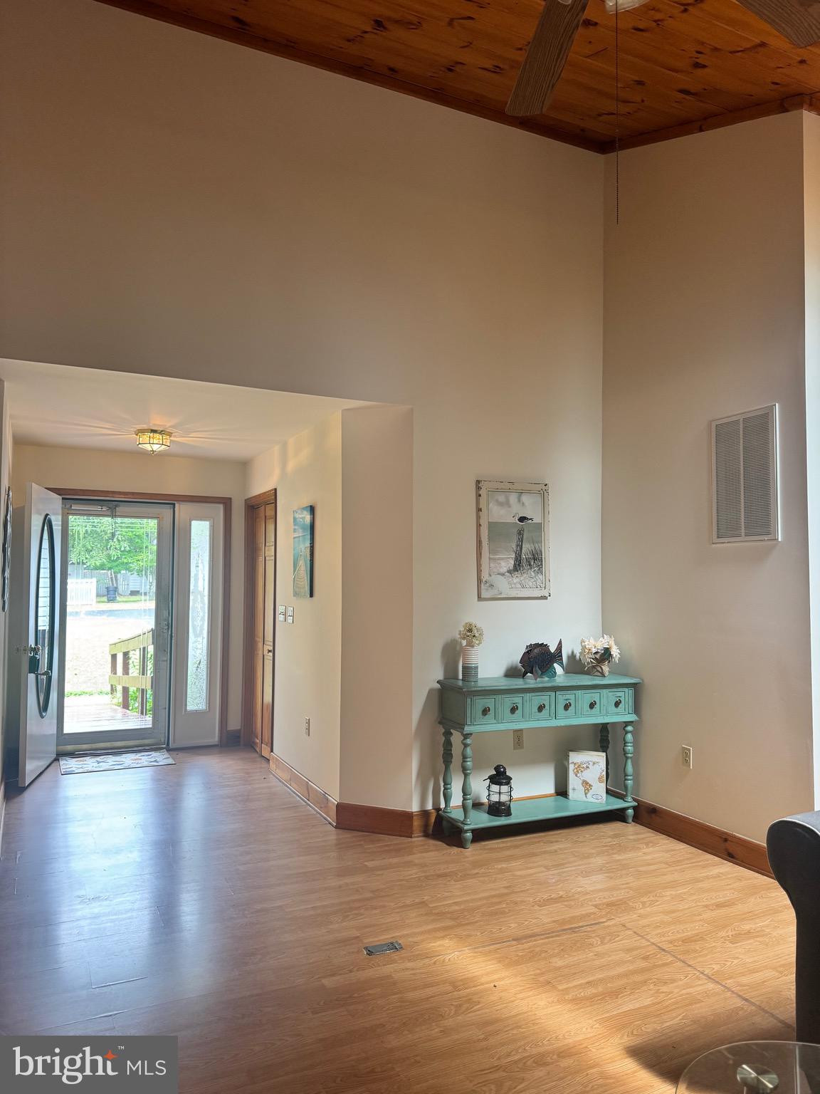300 S 1ST STREET