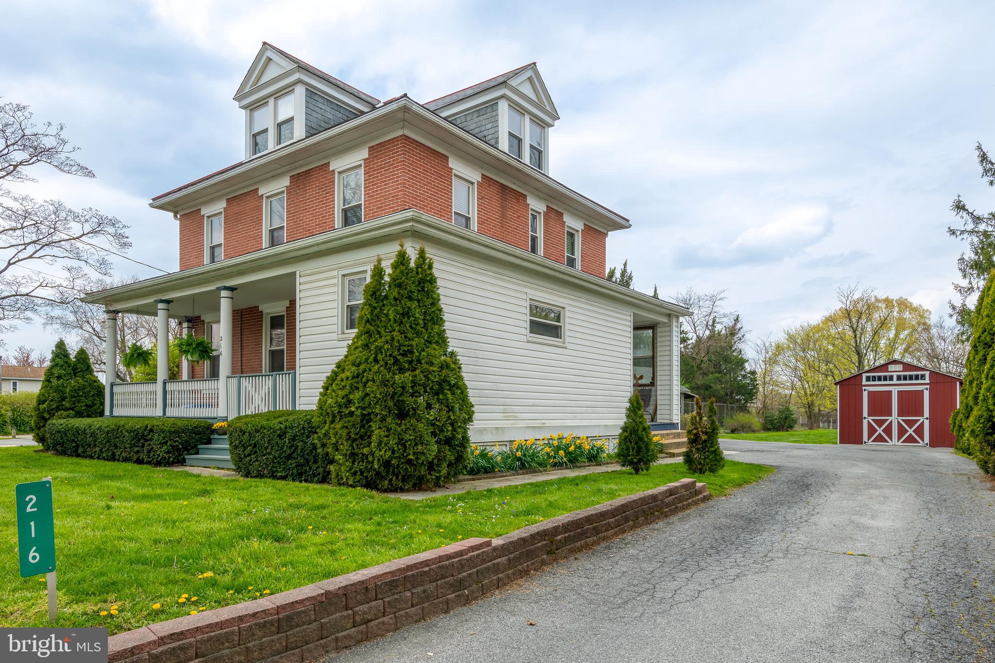 QUARRYVILLE BOROUGH - Residential