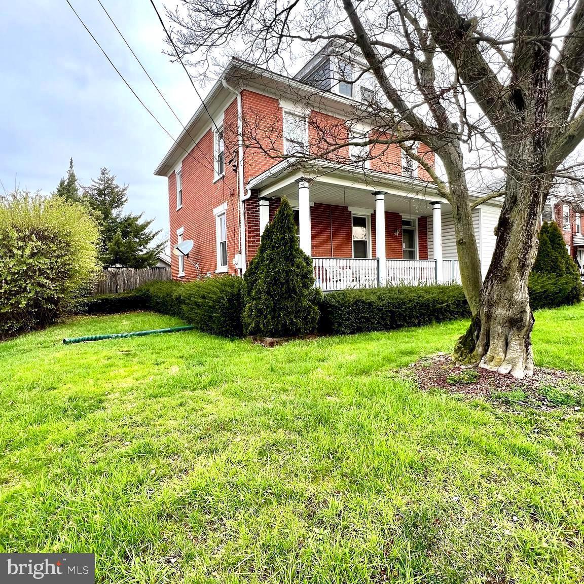QUARRYVILLE BOROUGH - Residential