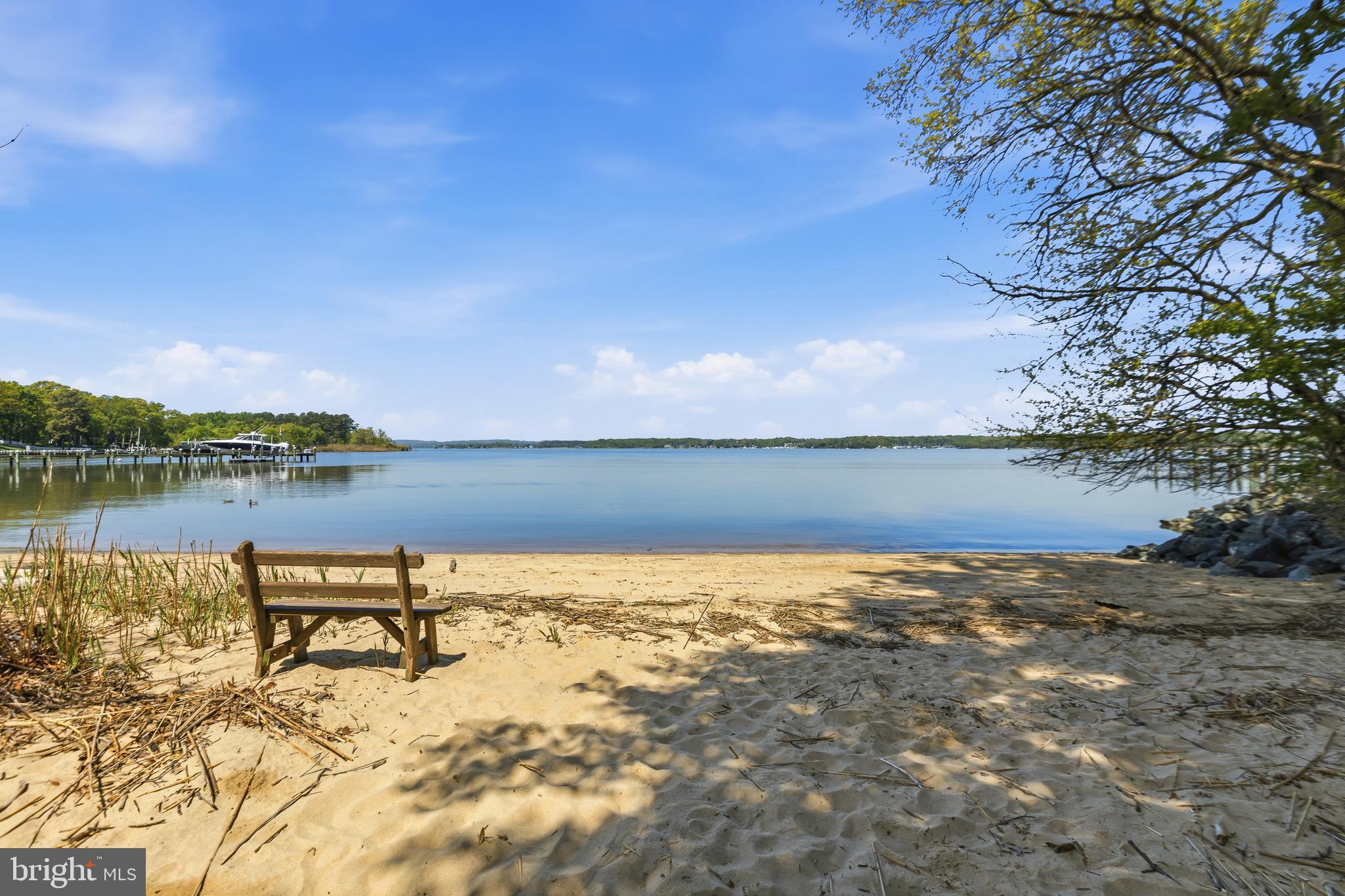 LONG POINT - Residential