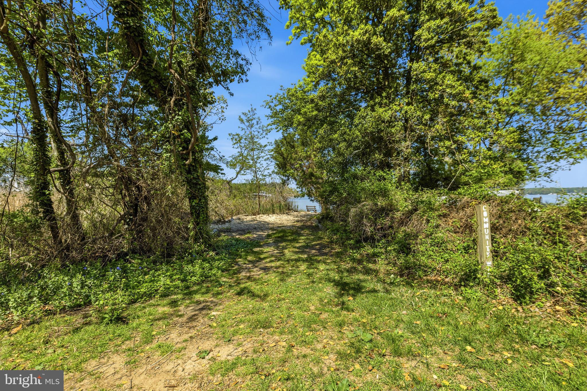 LONG POINT - Residential