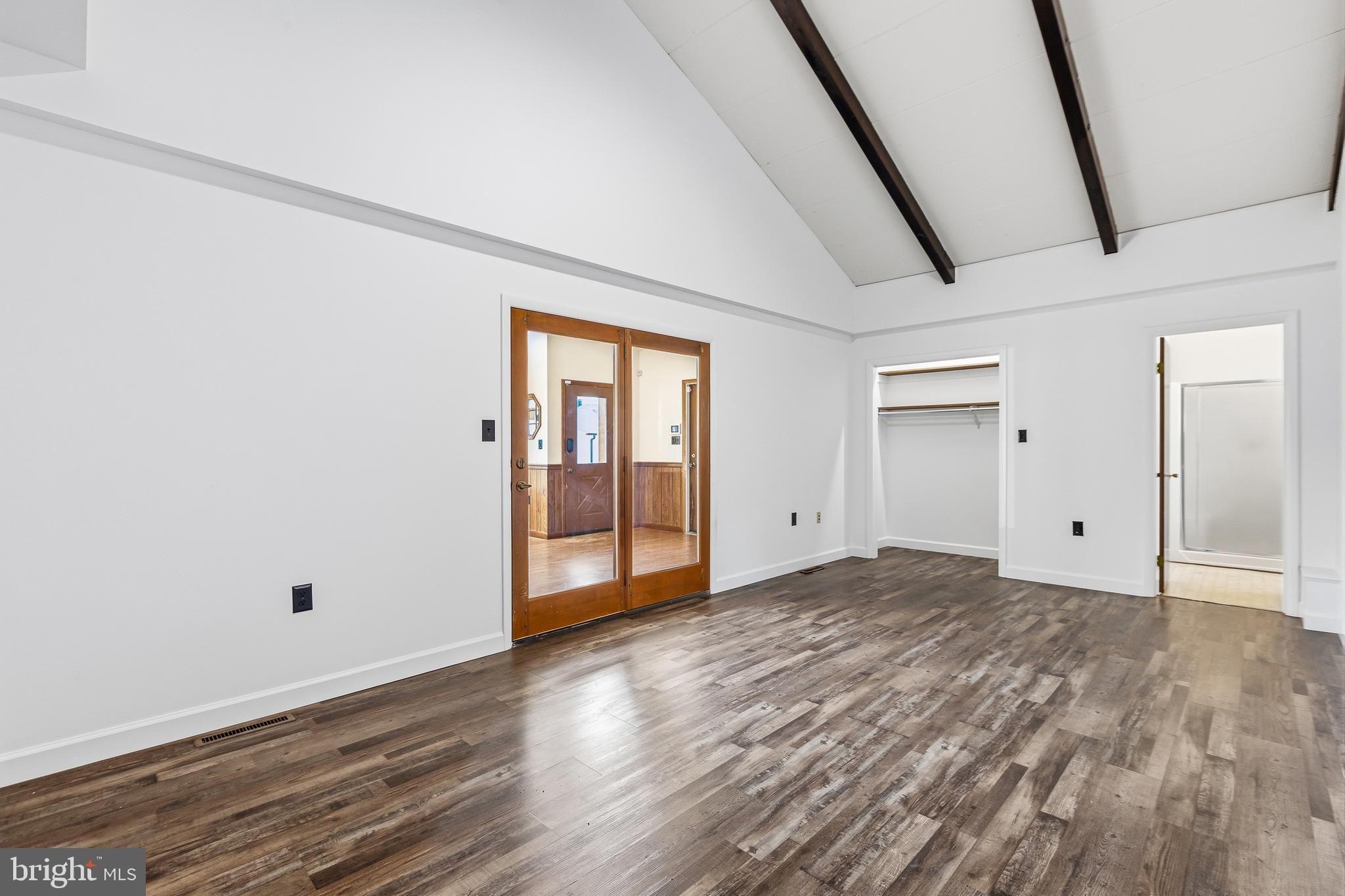 LONG POINT - Residential