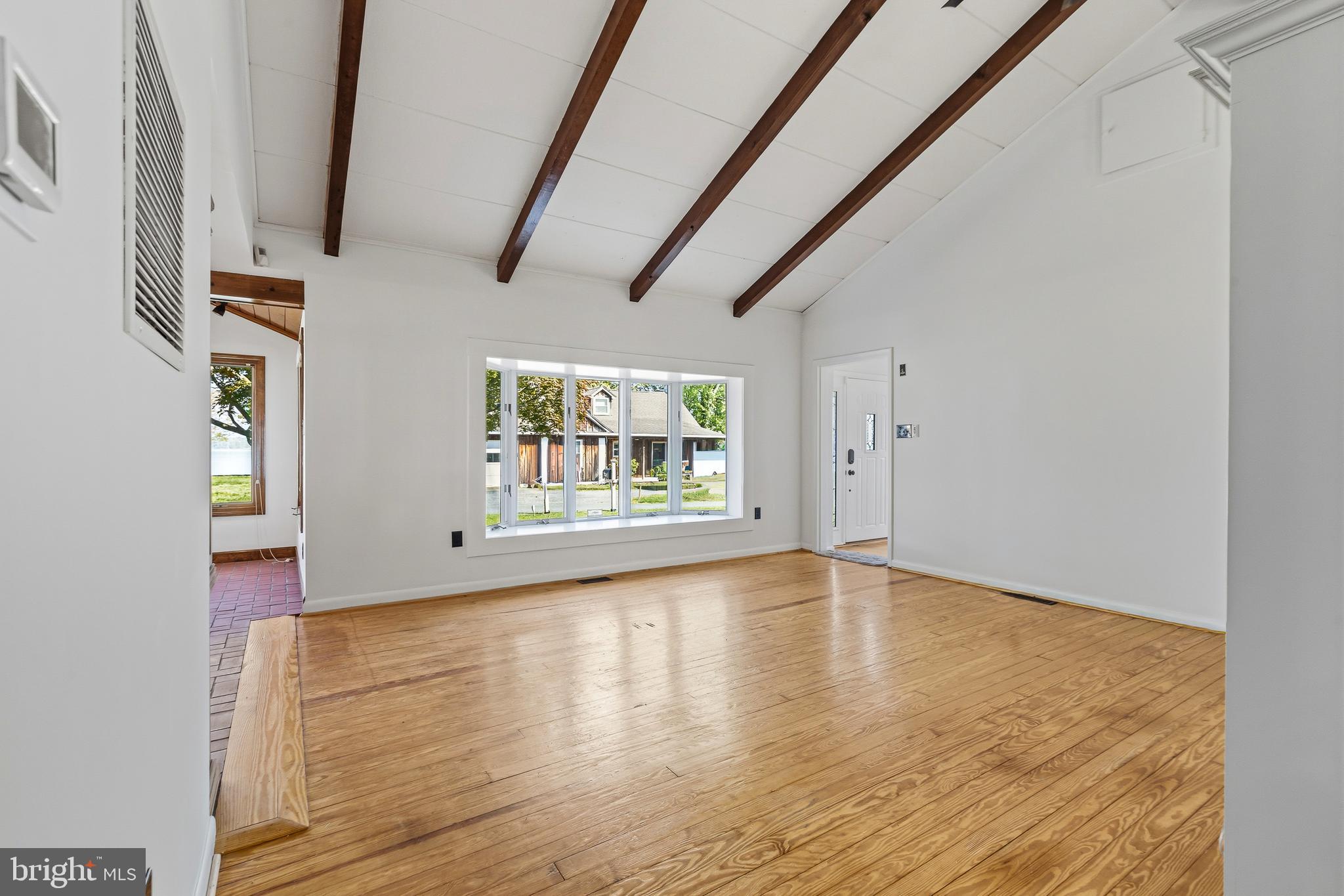 LONG POINT - Residential