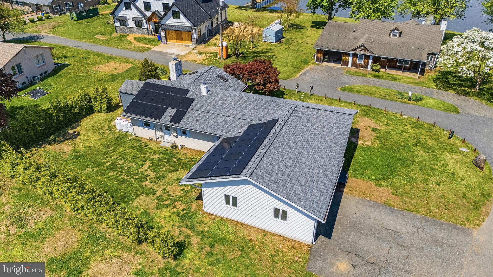 LONG POINT - Residential