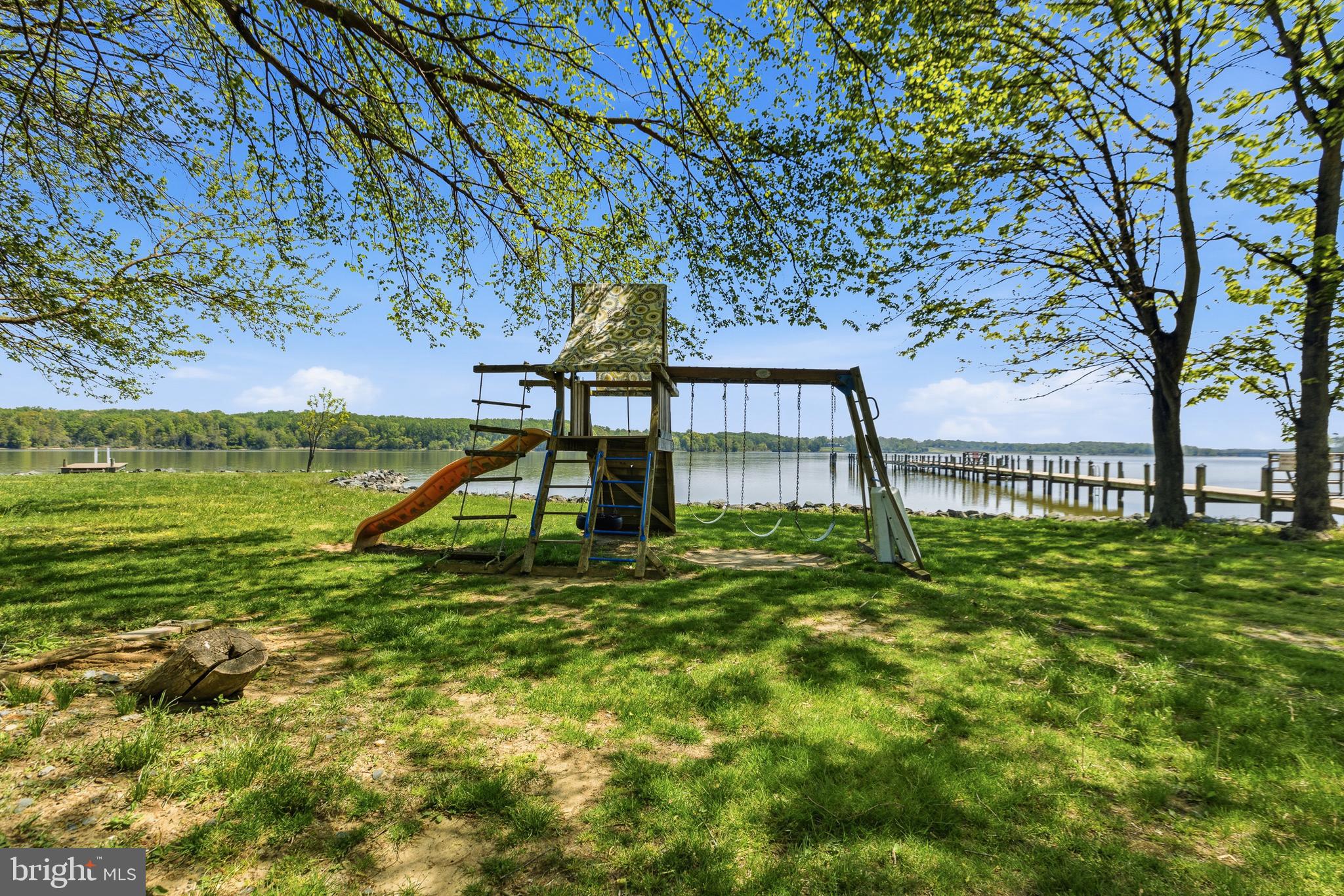 LONG POINT - Residential