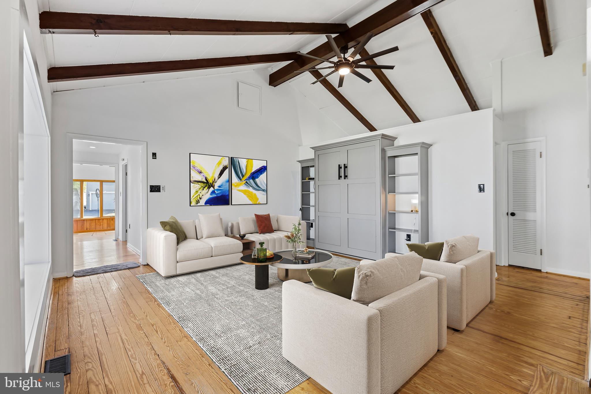 LONG POINT - Residential