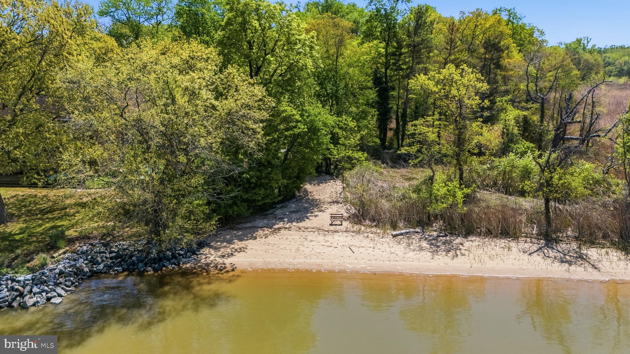 LONG POINT - Residential