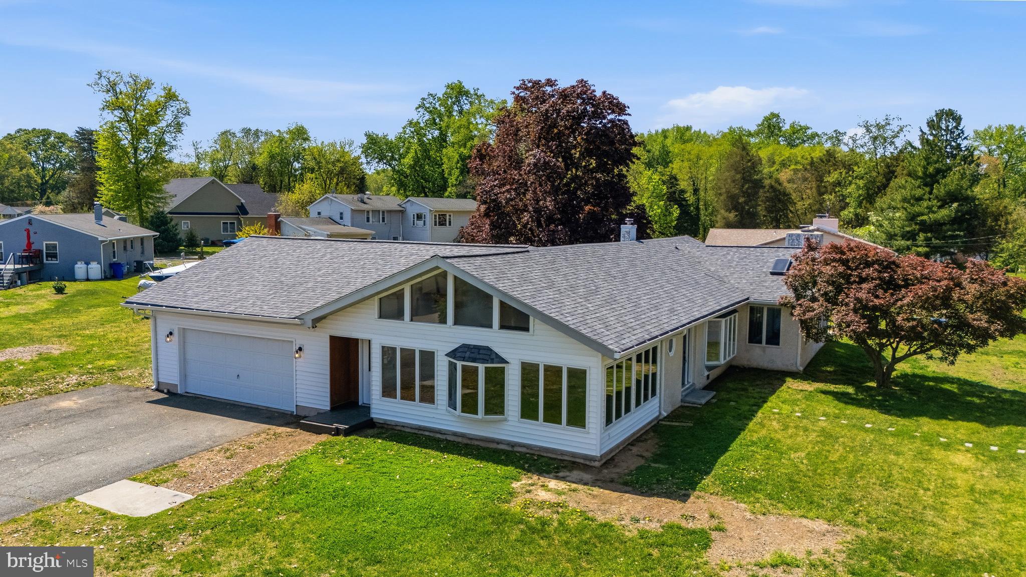 LONG POINT - Residential