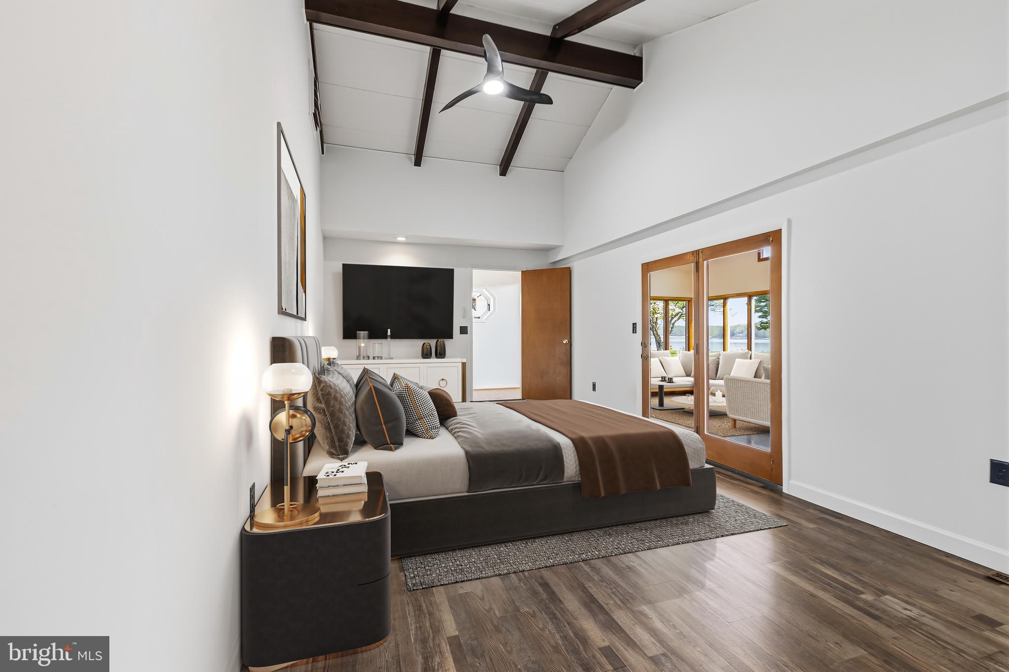 LONG POINT - Residential