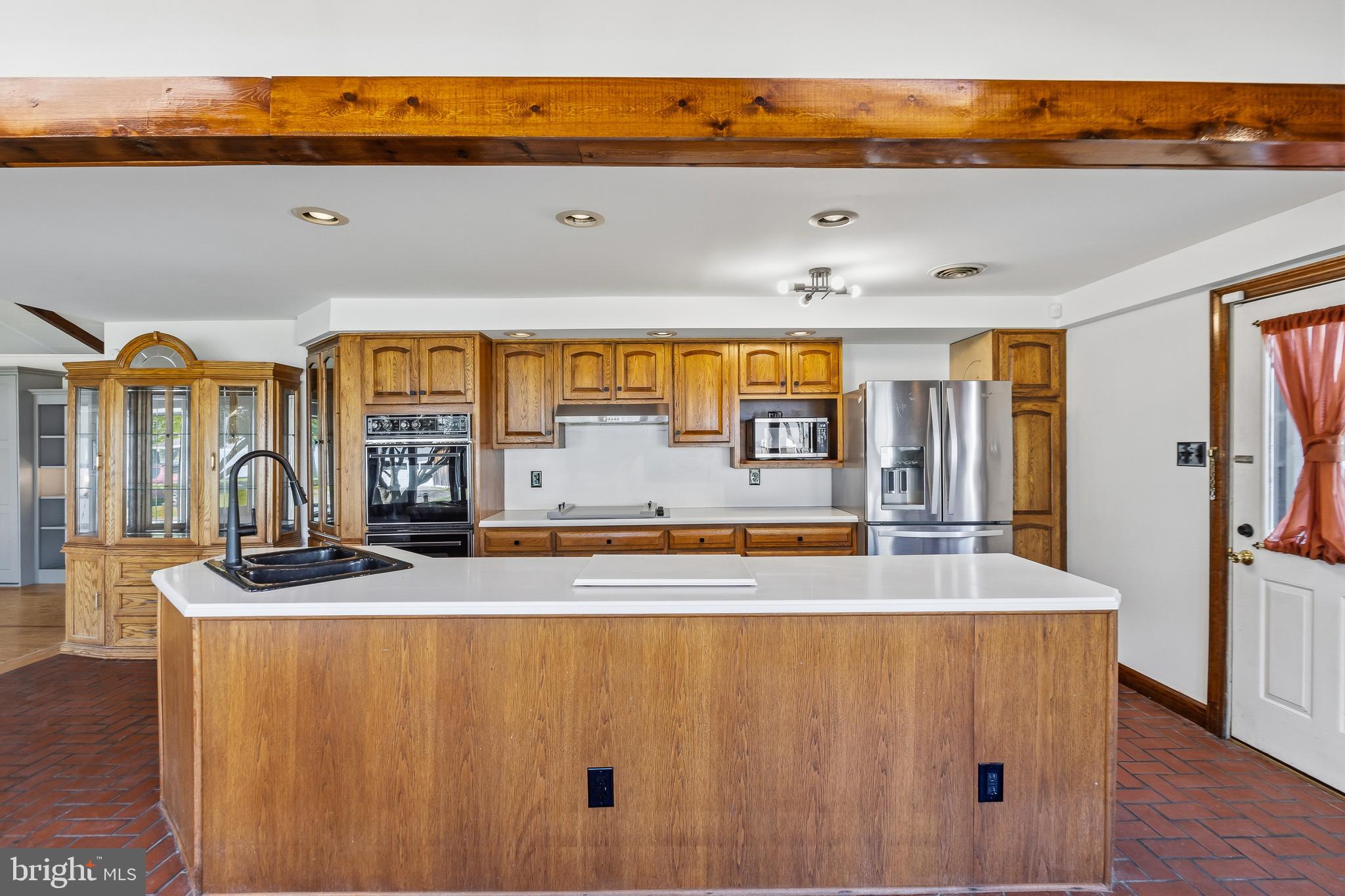 LONG POINT - Residential