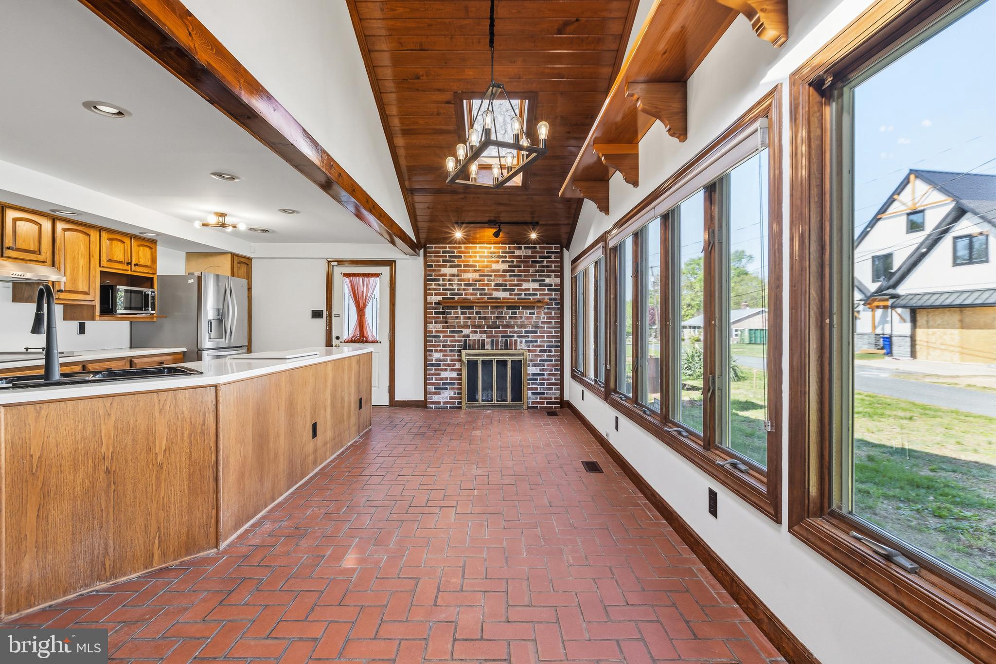 LONG POINT - Residential