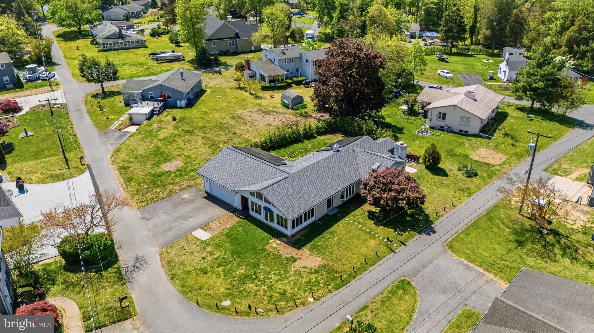 LONG POINT - Residential