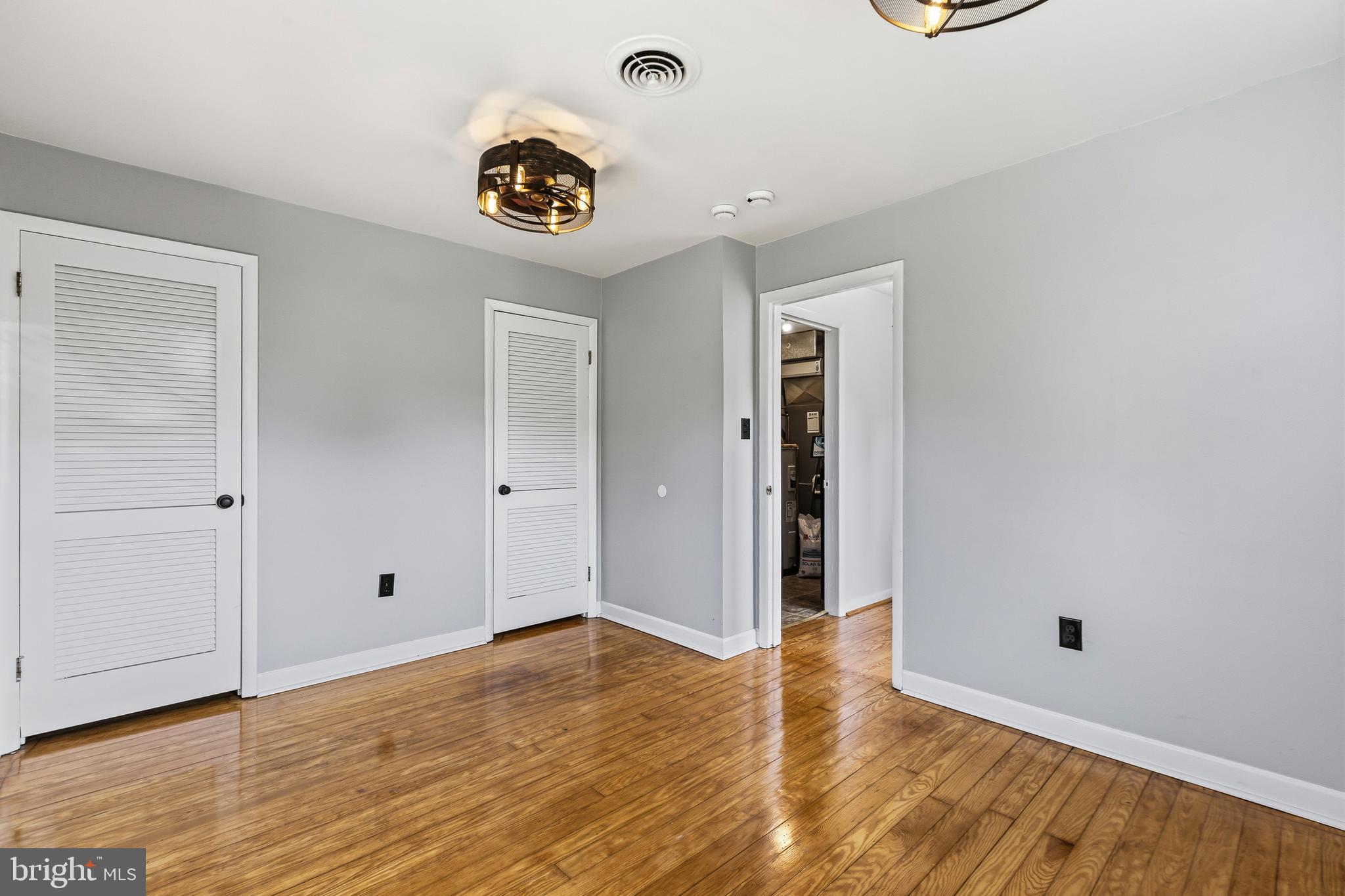 LONG POINT - Residential