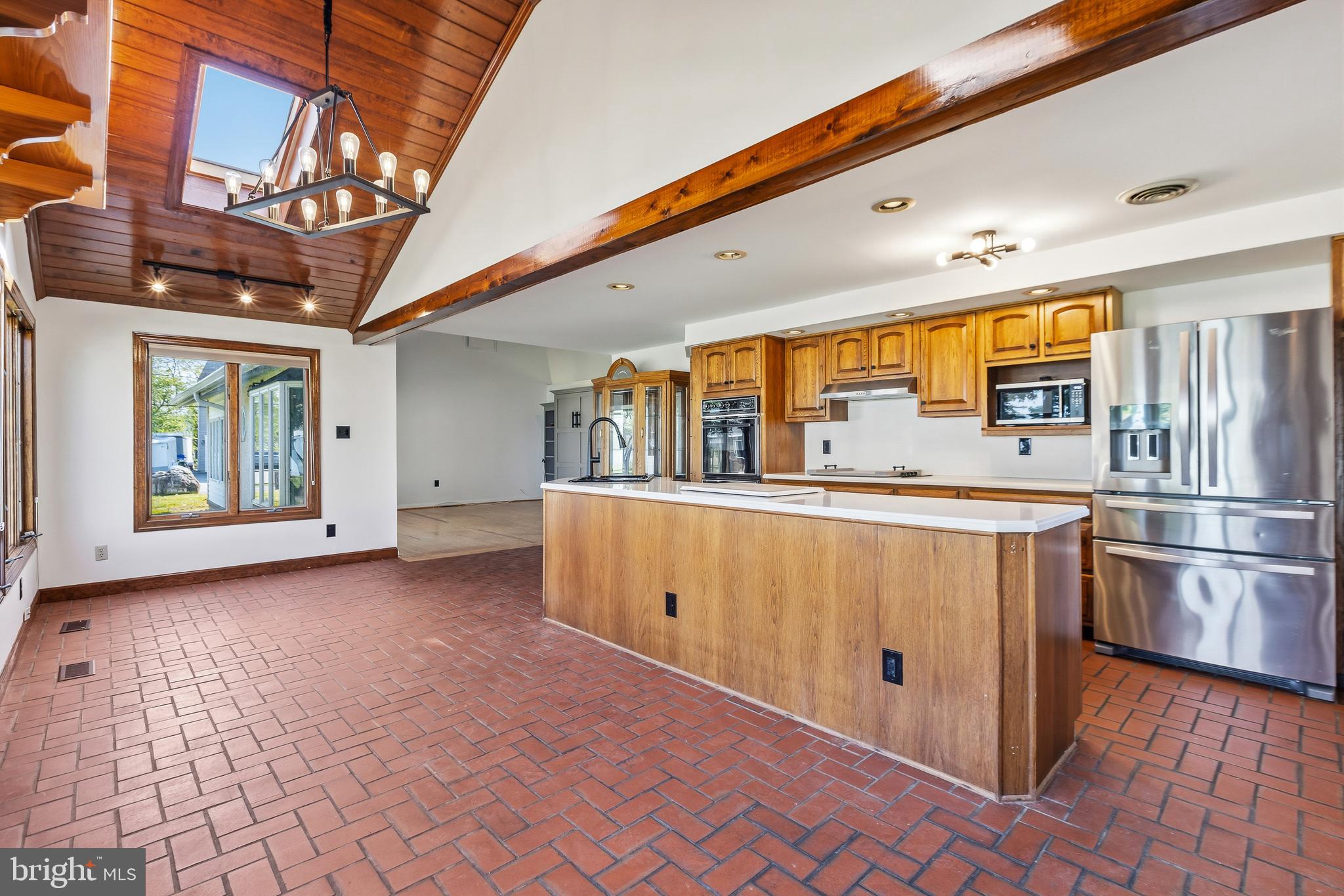 LONG POINT - Residential