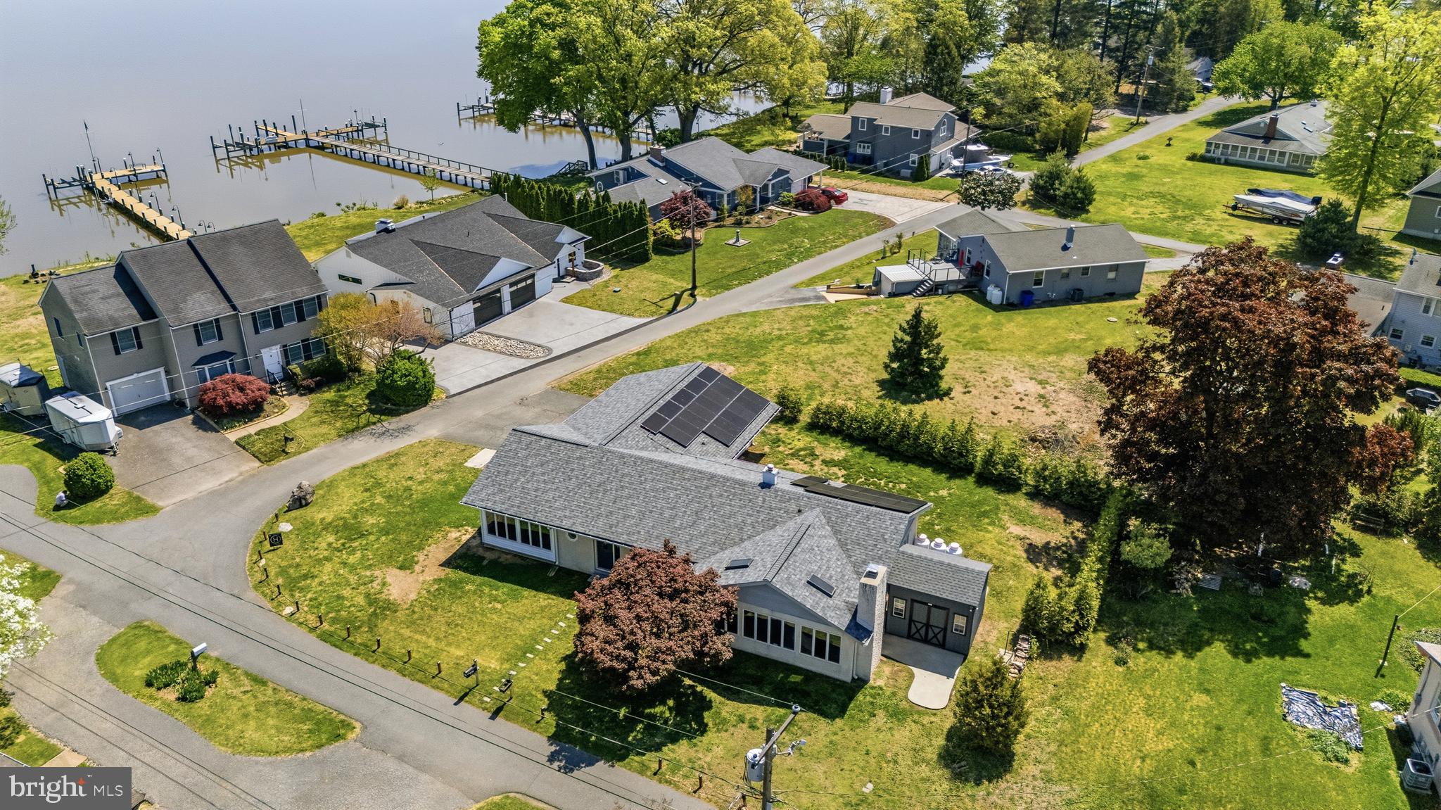 LONG POINT - Residential