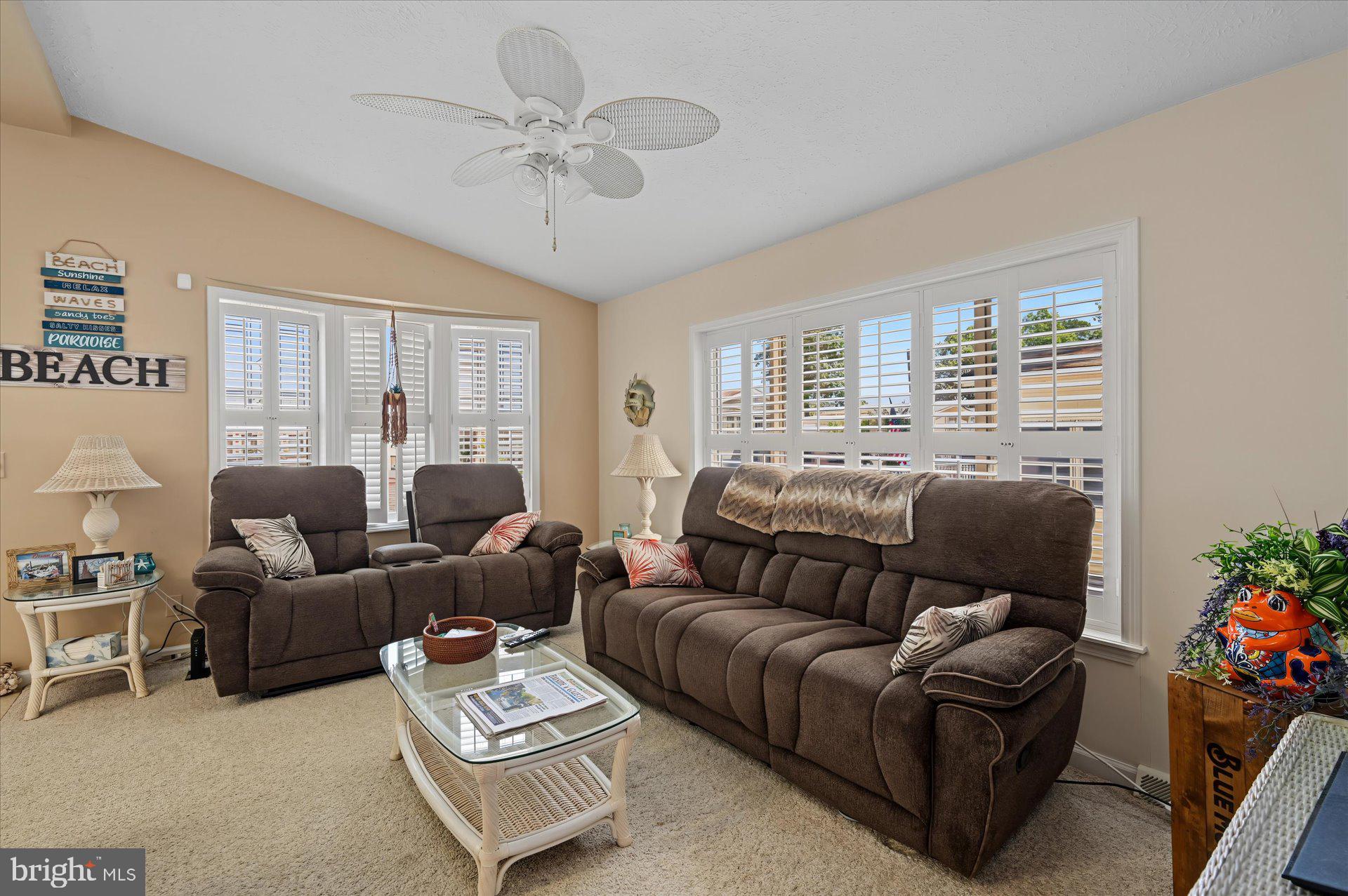 208 TIMBERLINE CIRCLE