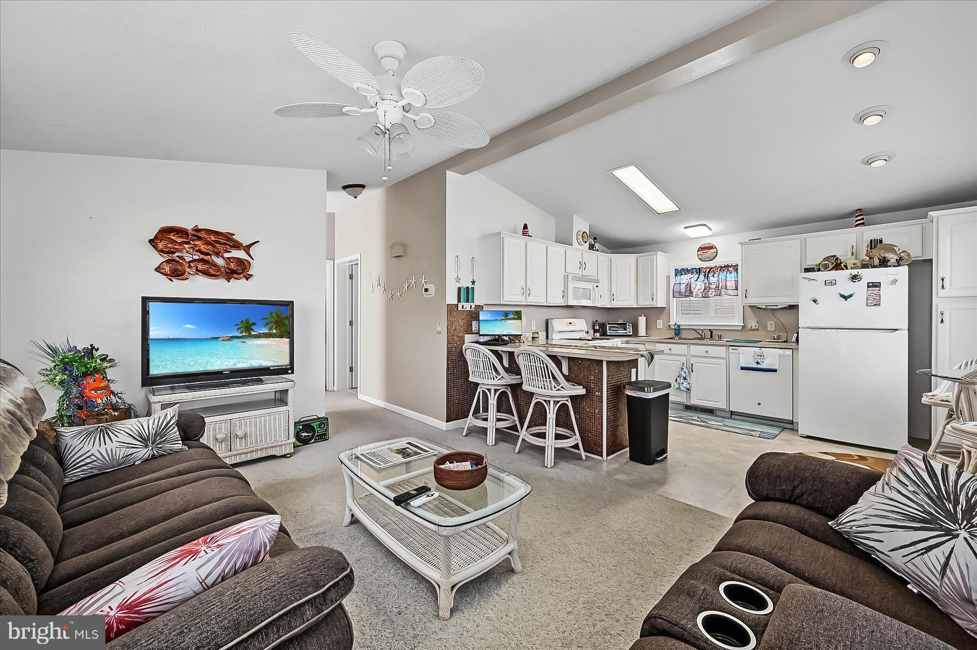 208 TIMBERLINE CIRCLE