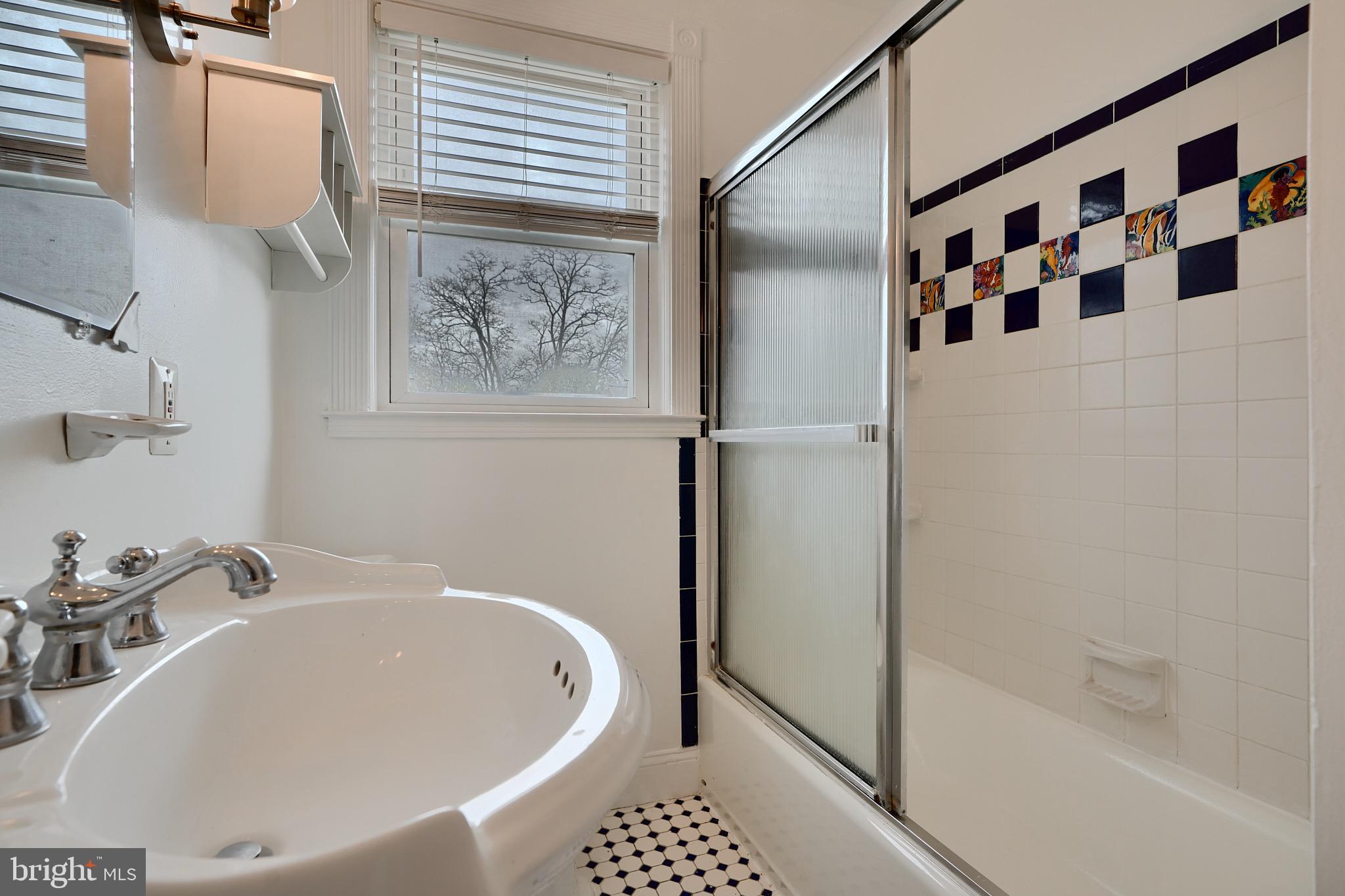 PARADISE - Residential