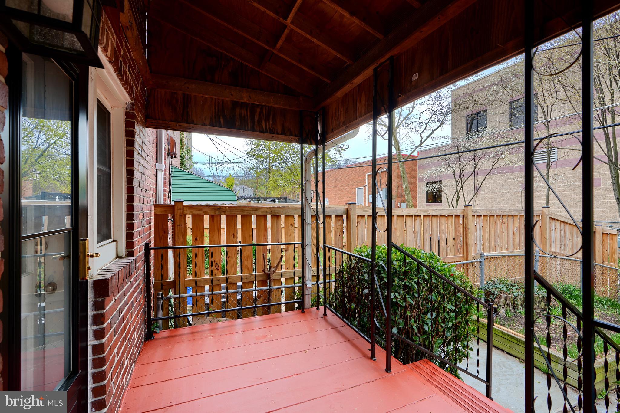 PARADISE - Residential