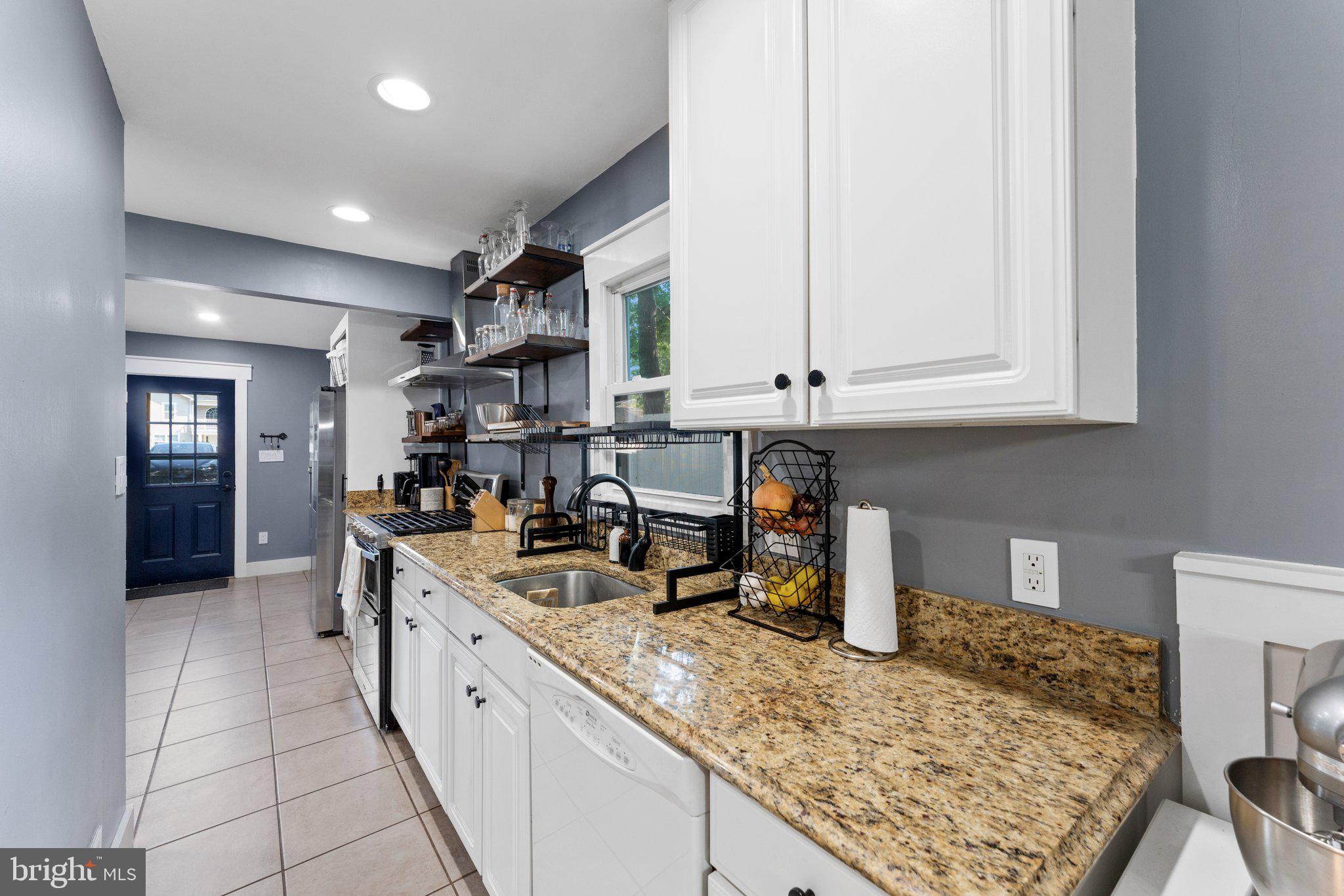 MANASSAS PARK - Residential Lease