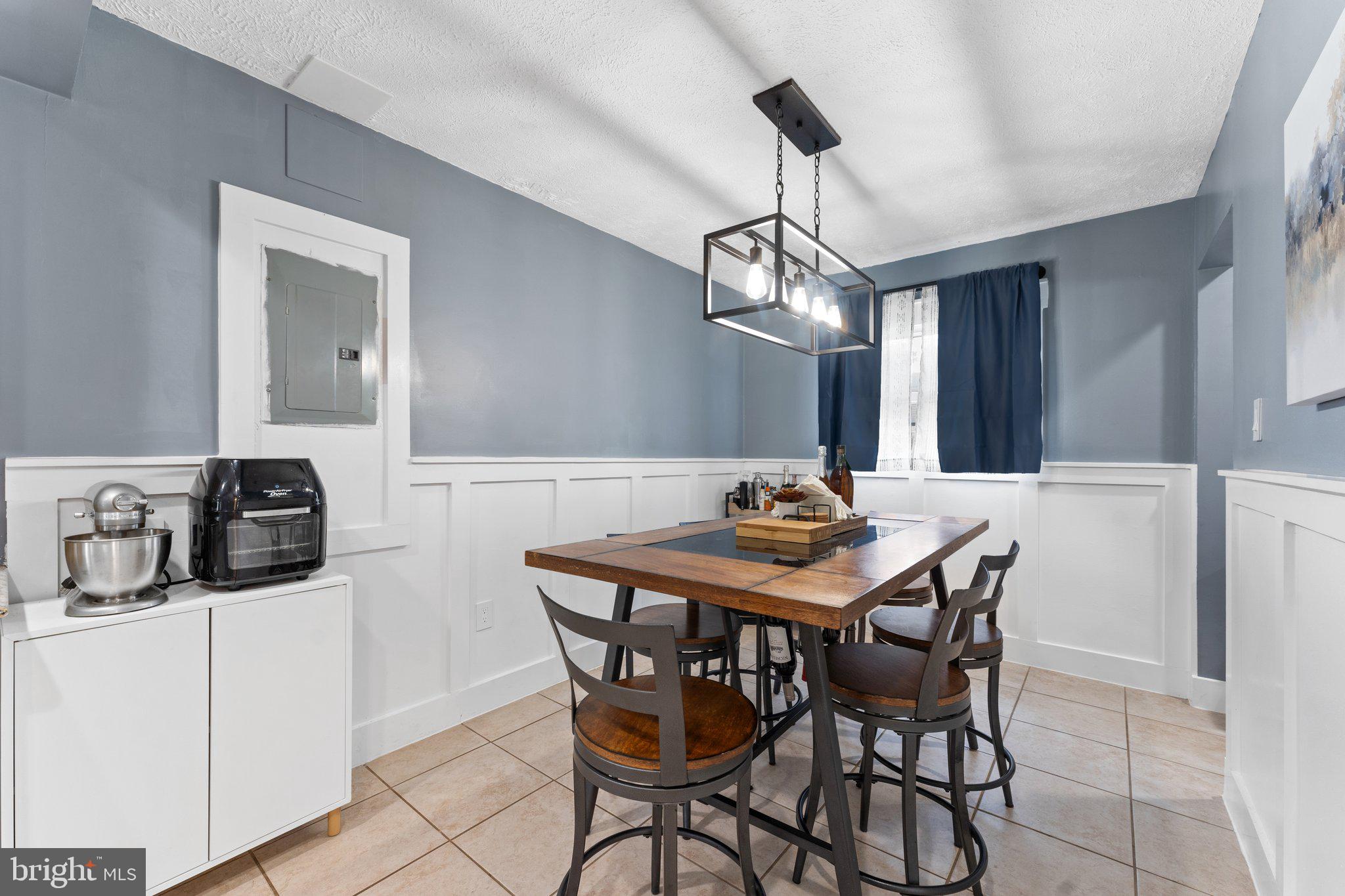 MANASSAS PARK - Residential Lease