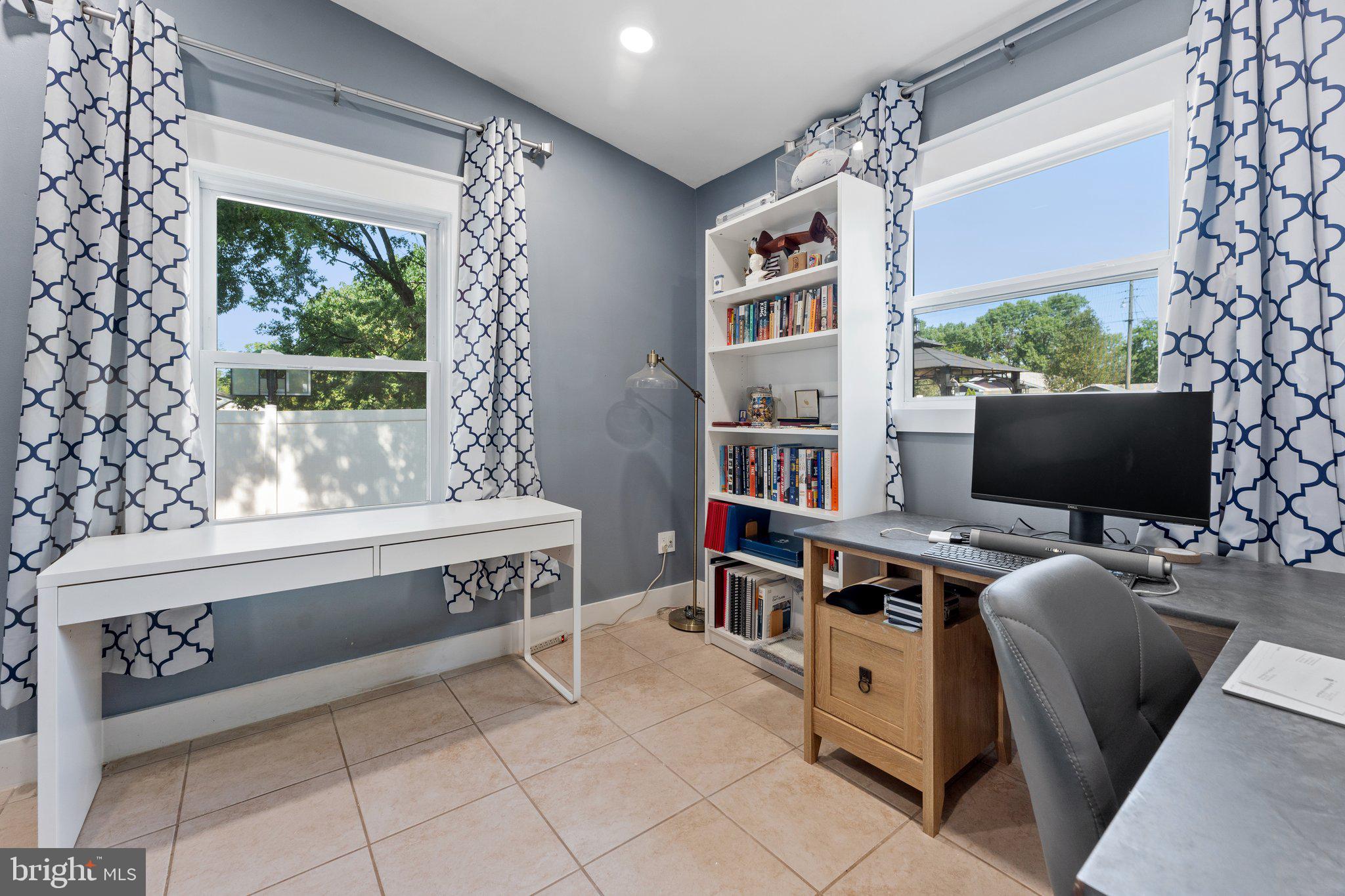 MANASSAS PARK - Residential Lease