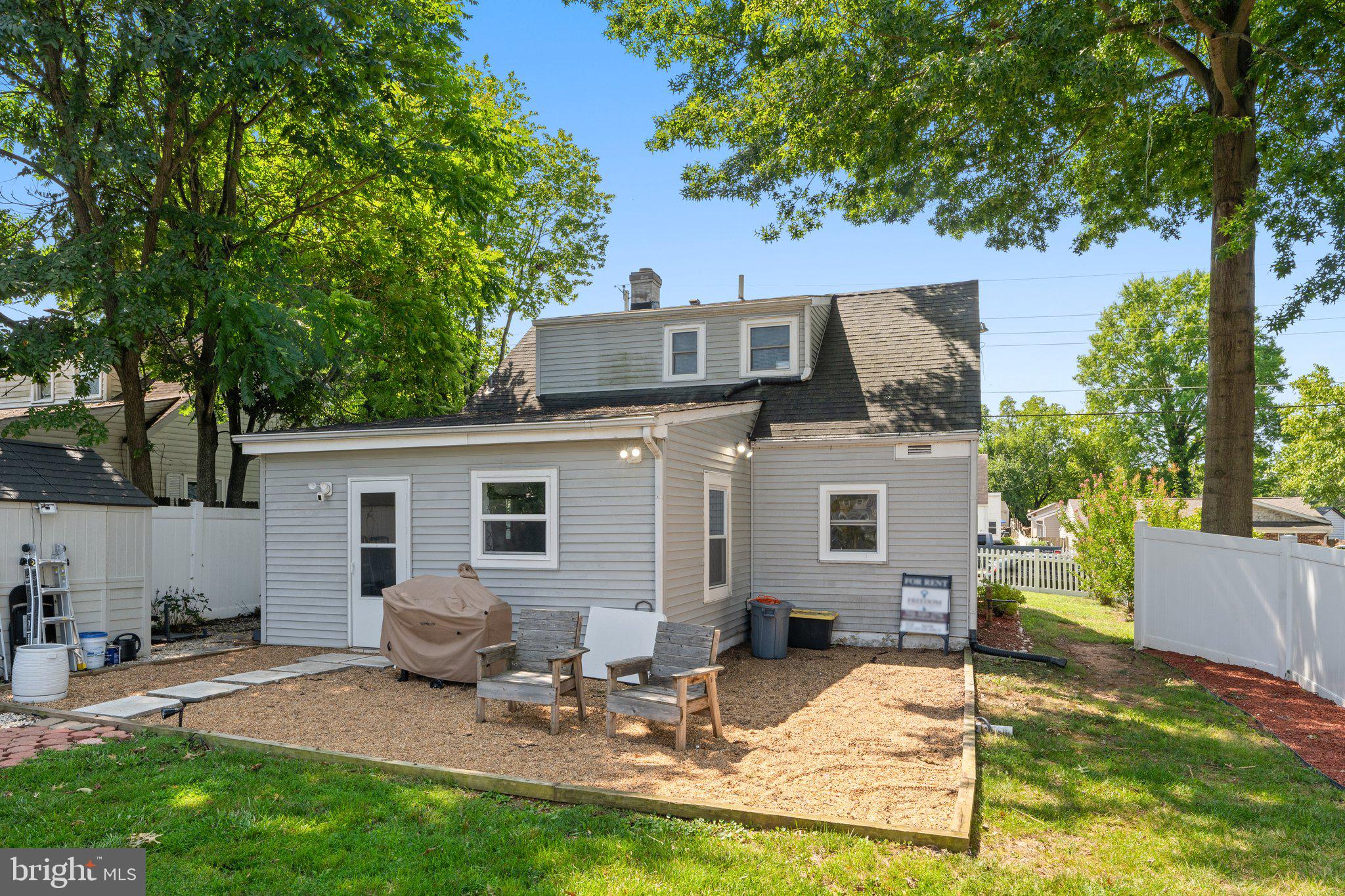 MANASSAS PARK - Residential Lease