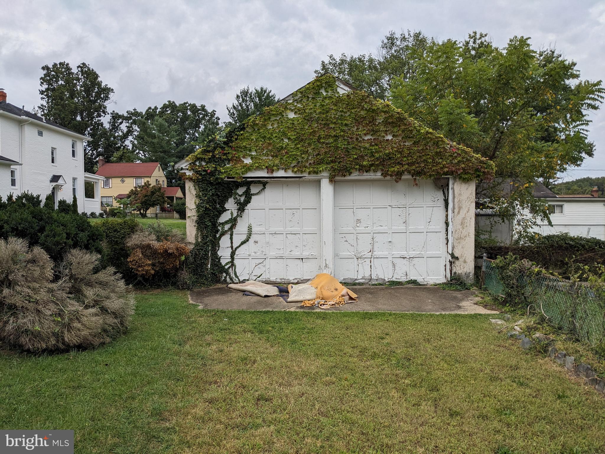 GWYNN OAK - Residential