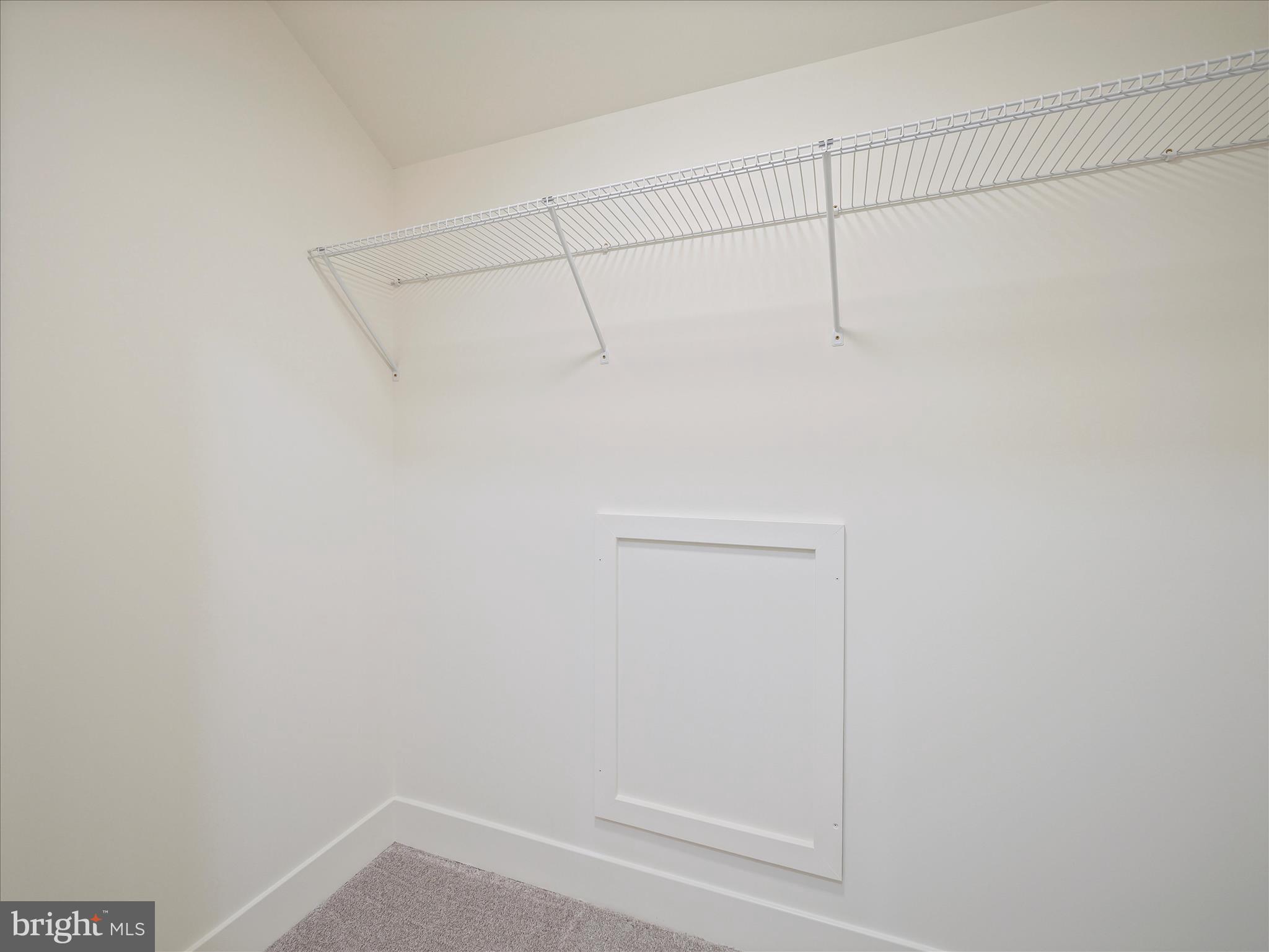 SPRING VALLEY - Residential