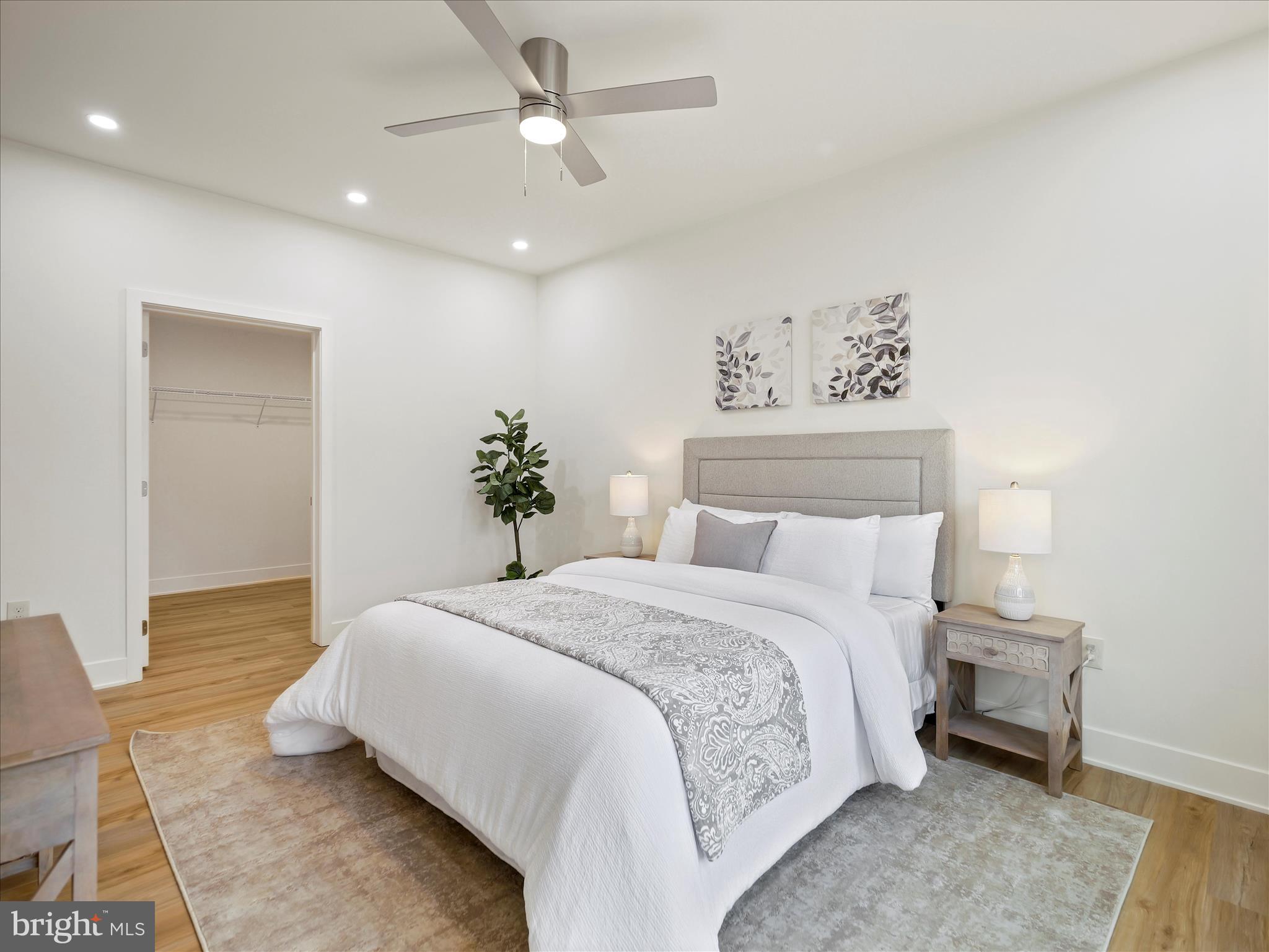 SPRING VALLEY - Residential