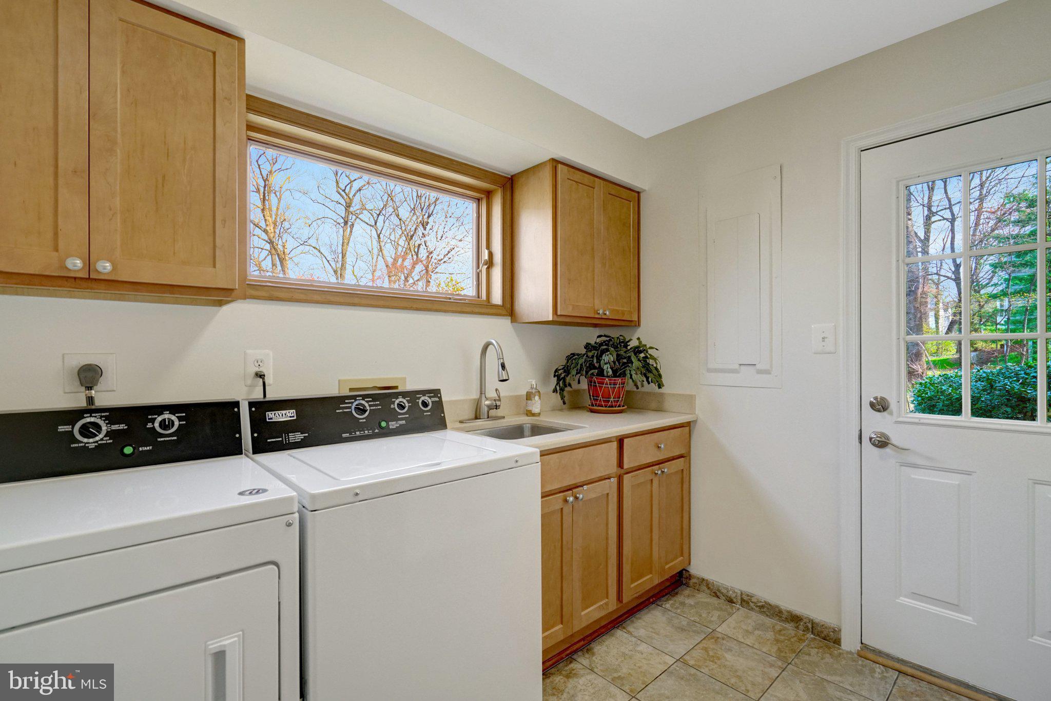 BROADMONT - Residential