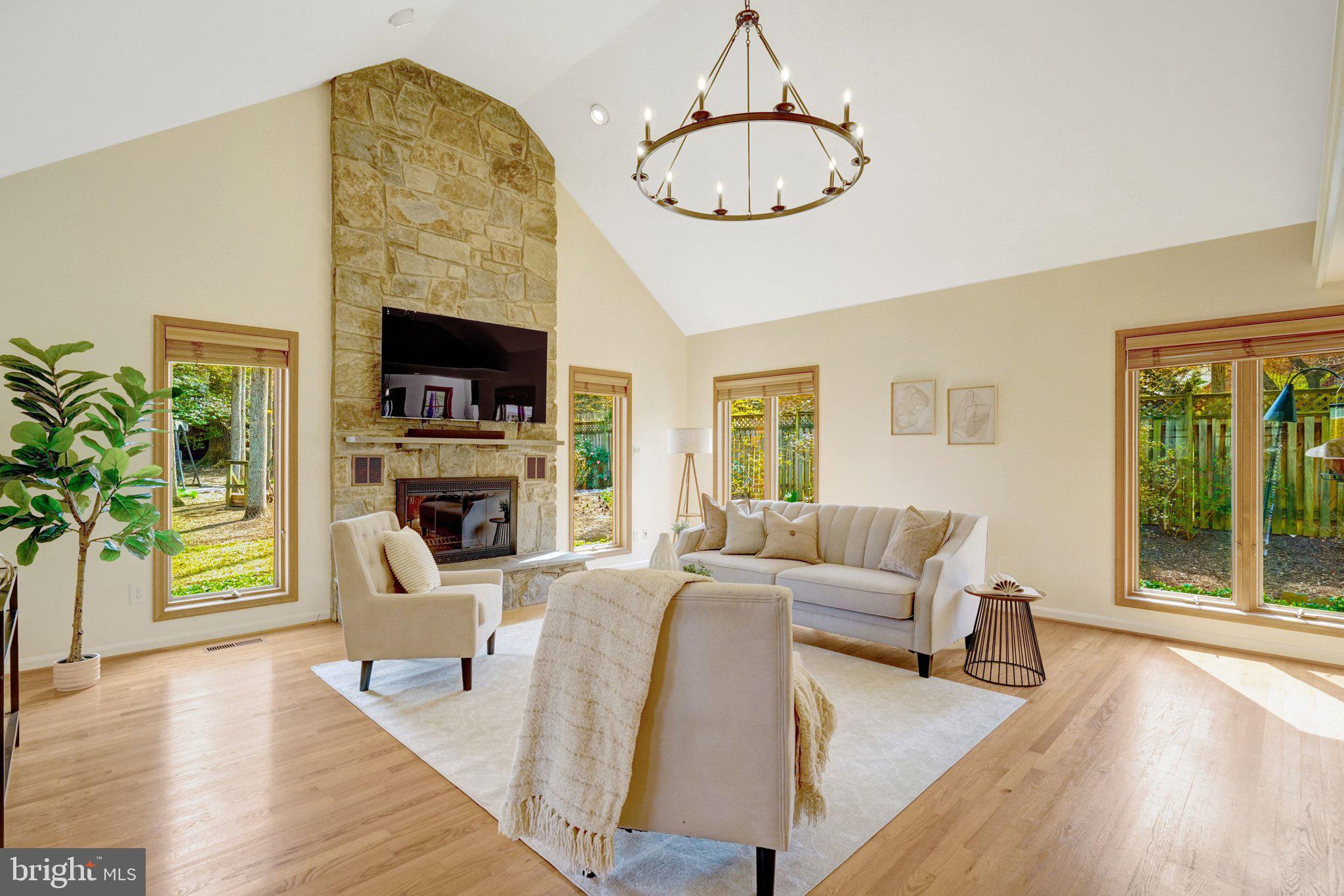 BROADMONT - Residential