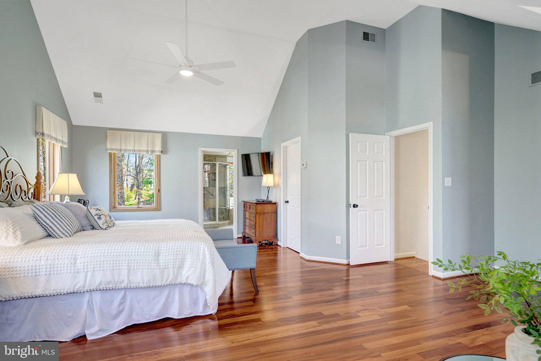 BROADMONT - Residential