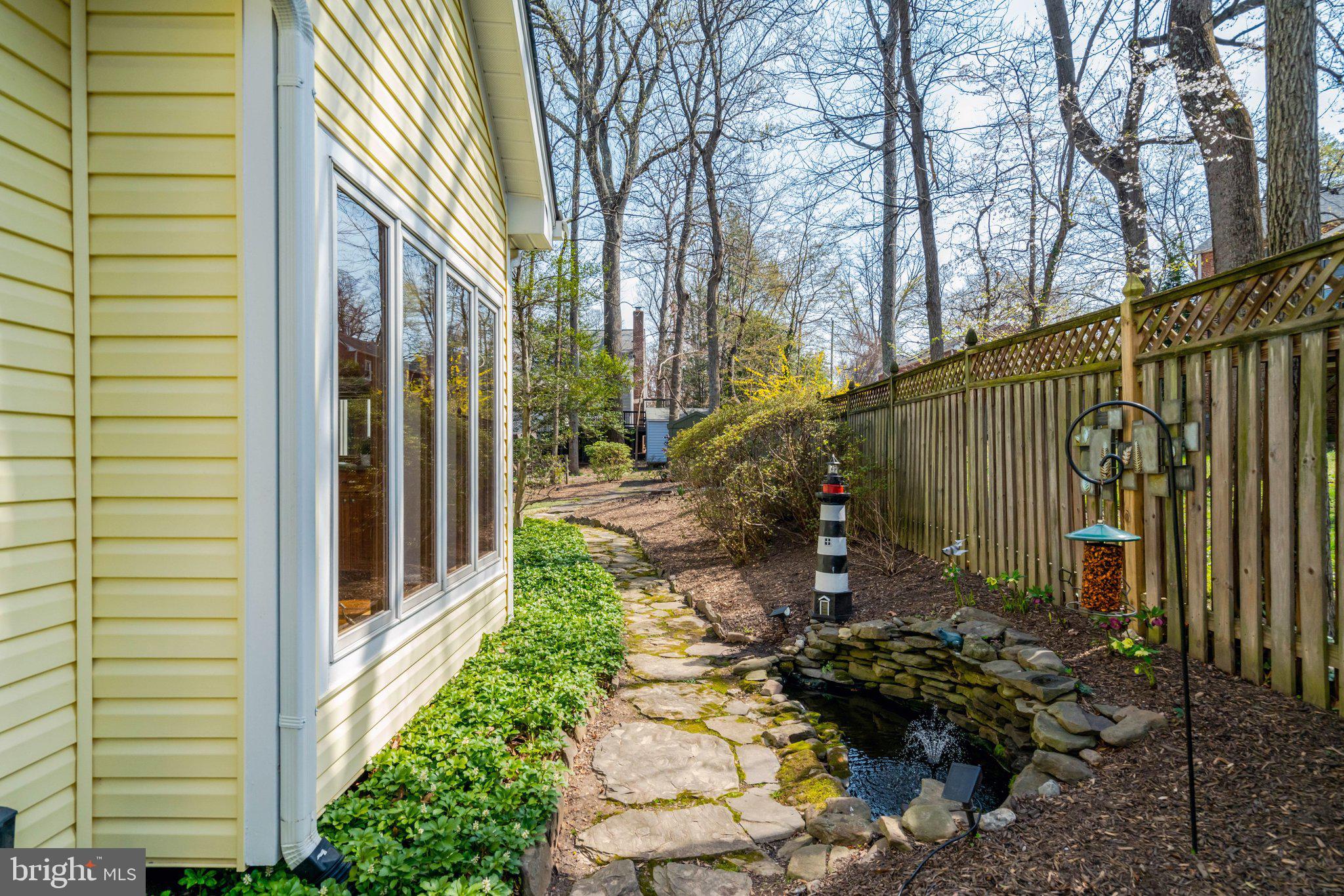 BROADMONT - Residential