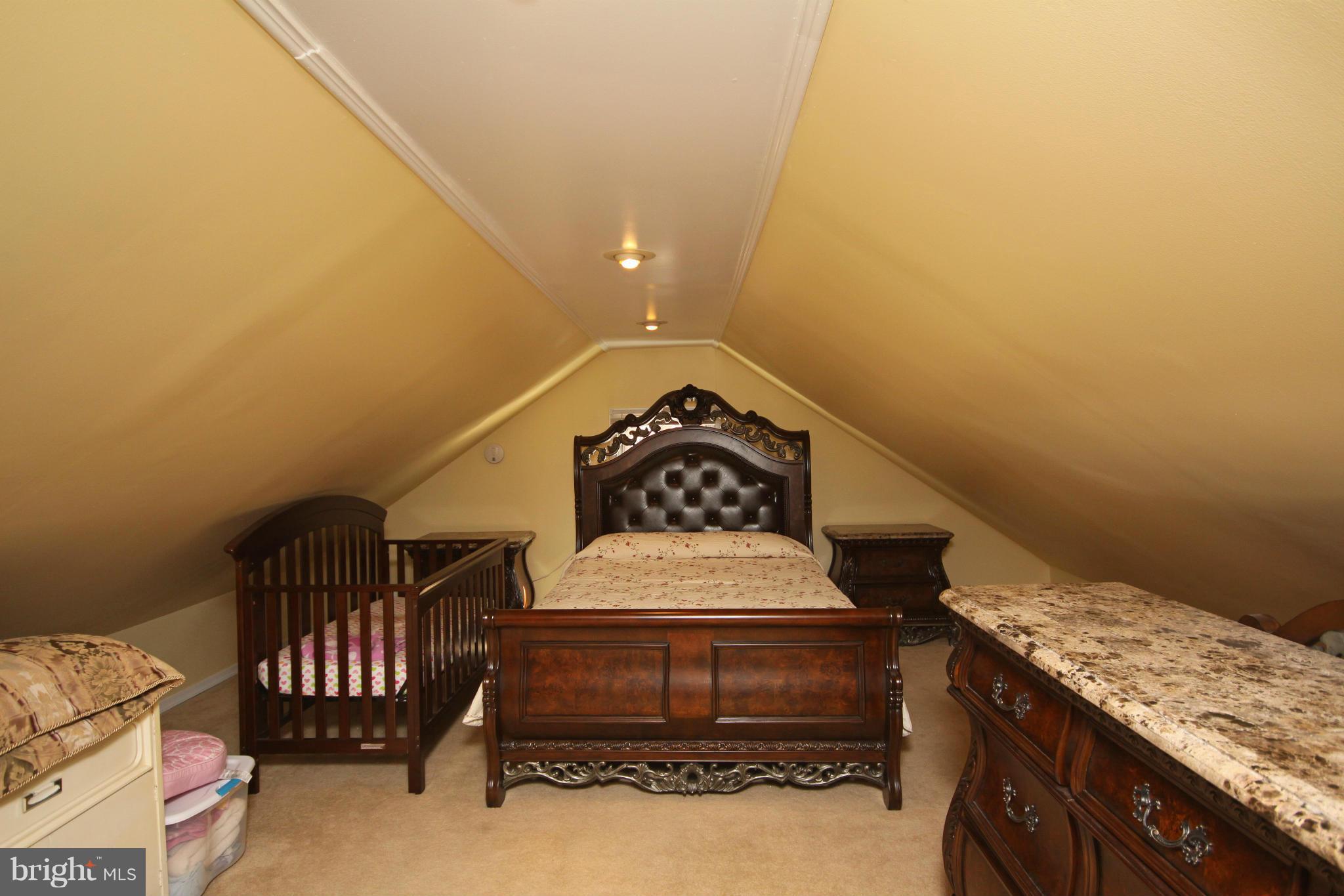 MILLVALE - Residential