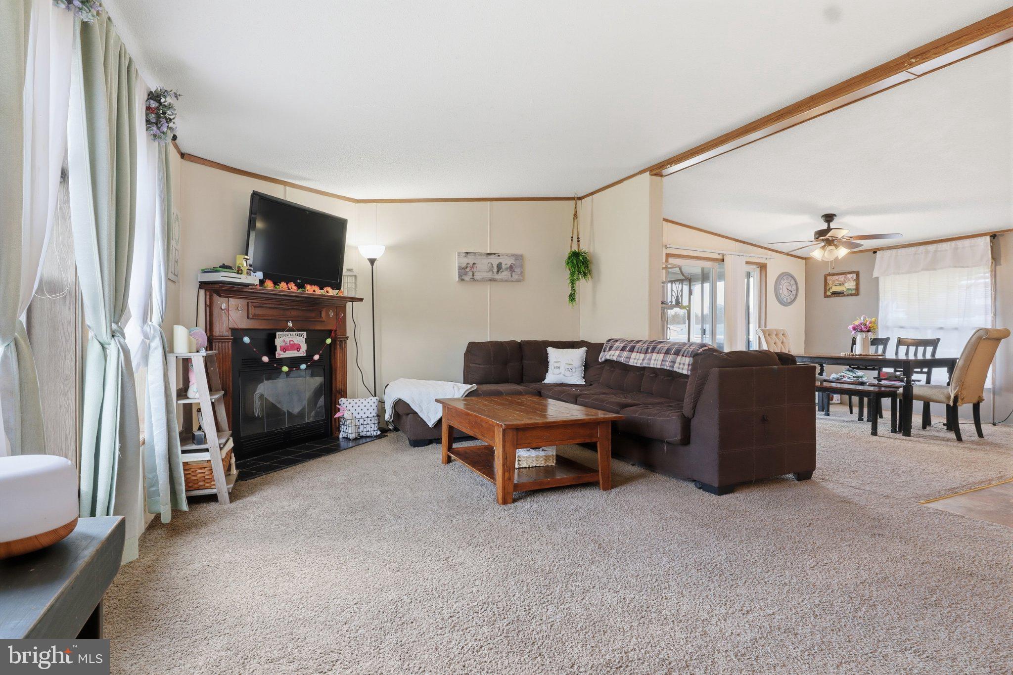 WALNUT GROVE MOBILE HOME PARK - Residential