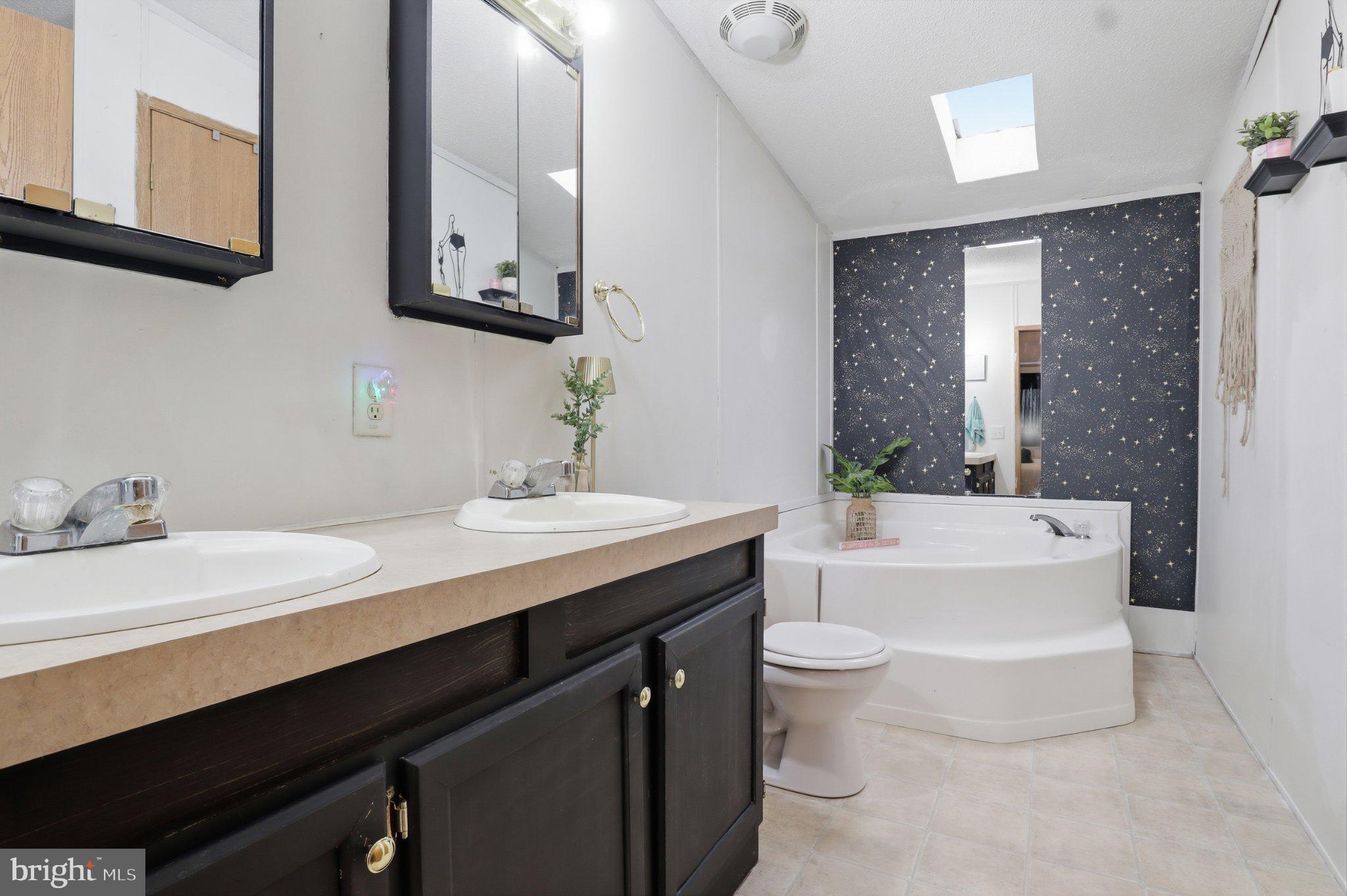 WALNUT GROVE MOBILE HOME PARK - Residential