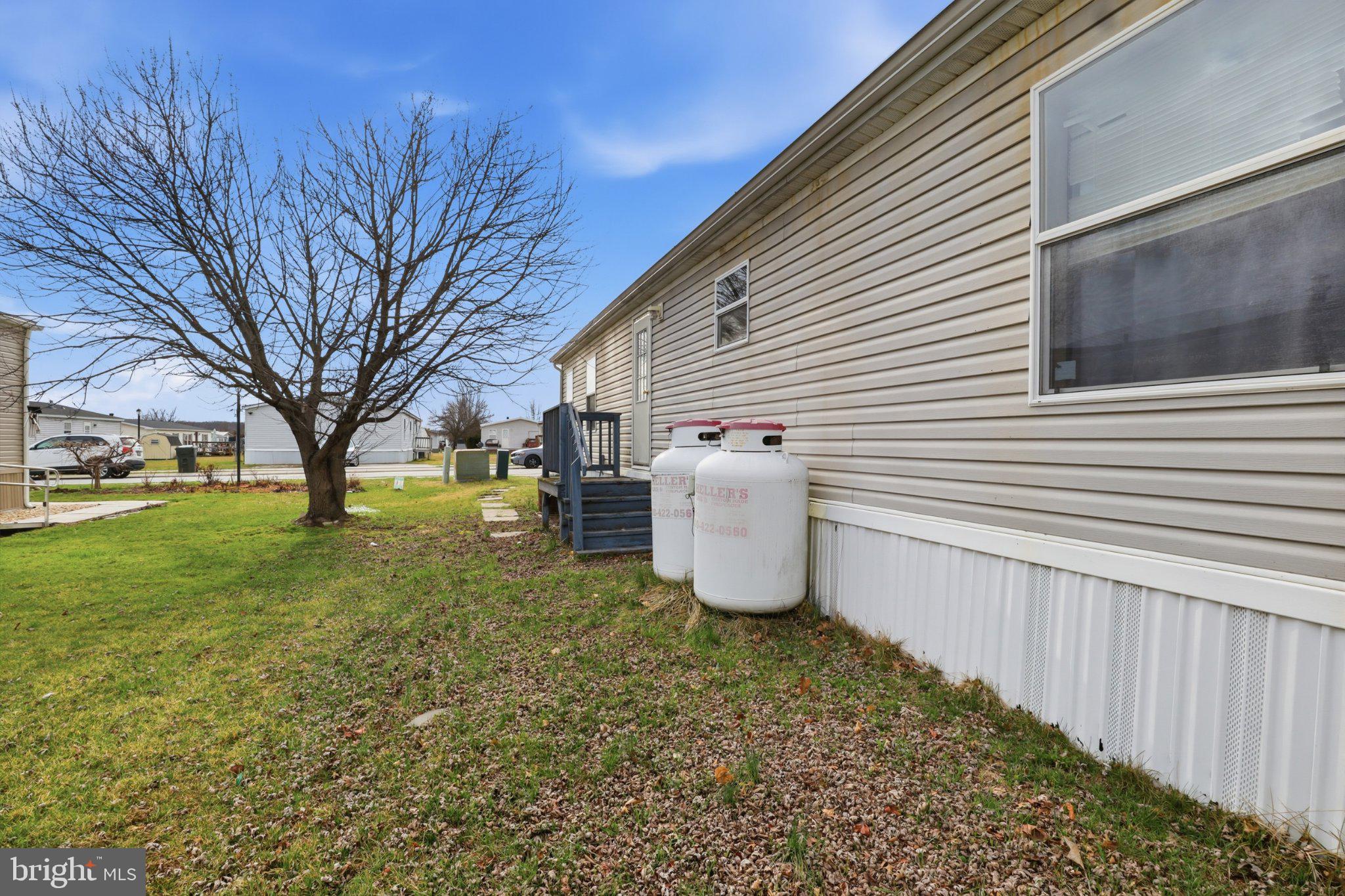 WALNUT GROVE MOBILE HOME PARK - Residential