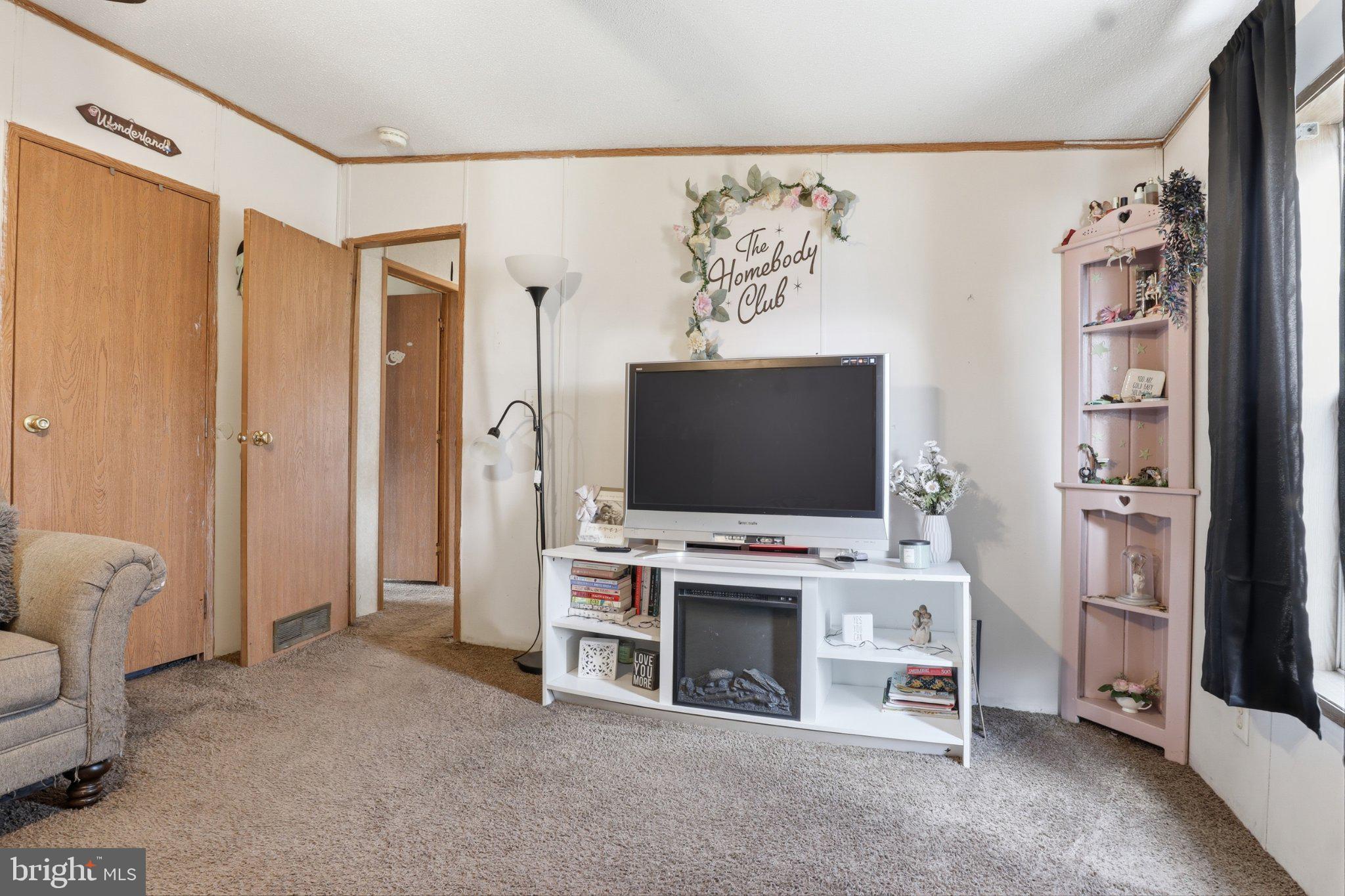 WALNUT GROVE MOBILE HOME PARK - Residential