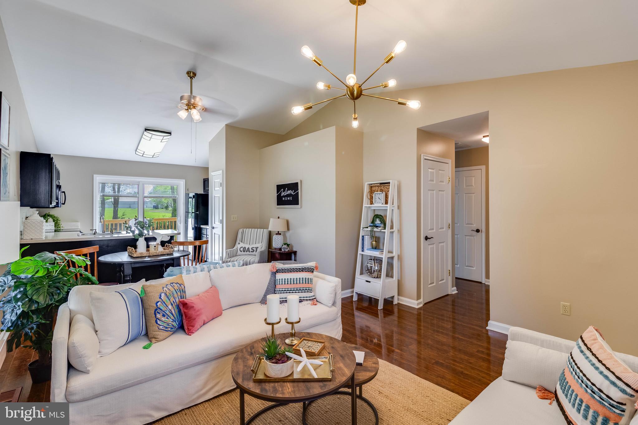 BUCKINGHAM ESTATES - Residential