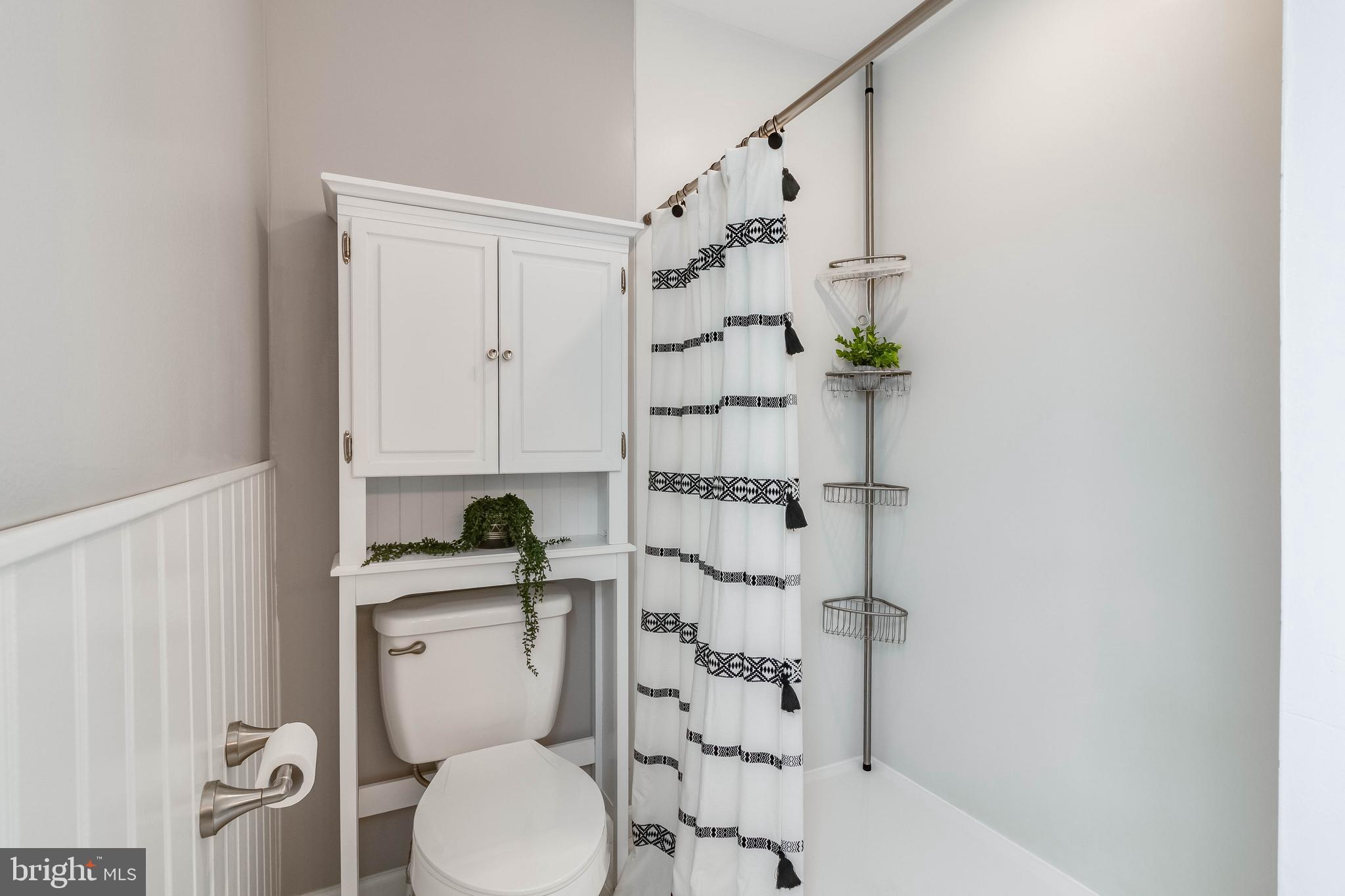 BUCKINGHAM ESTATES - Residential