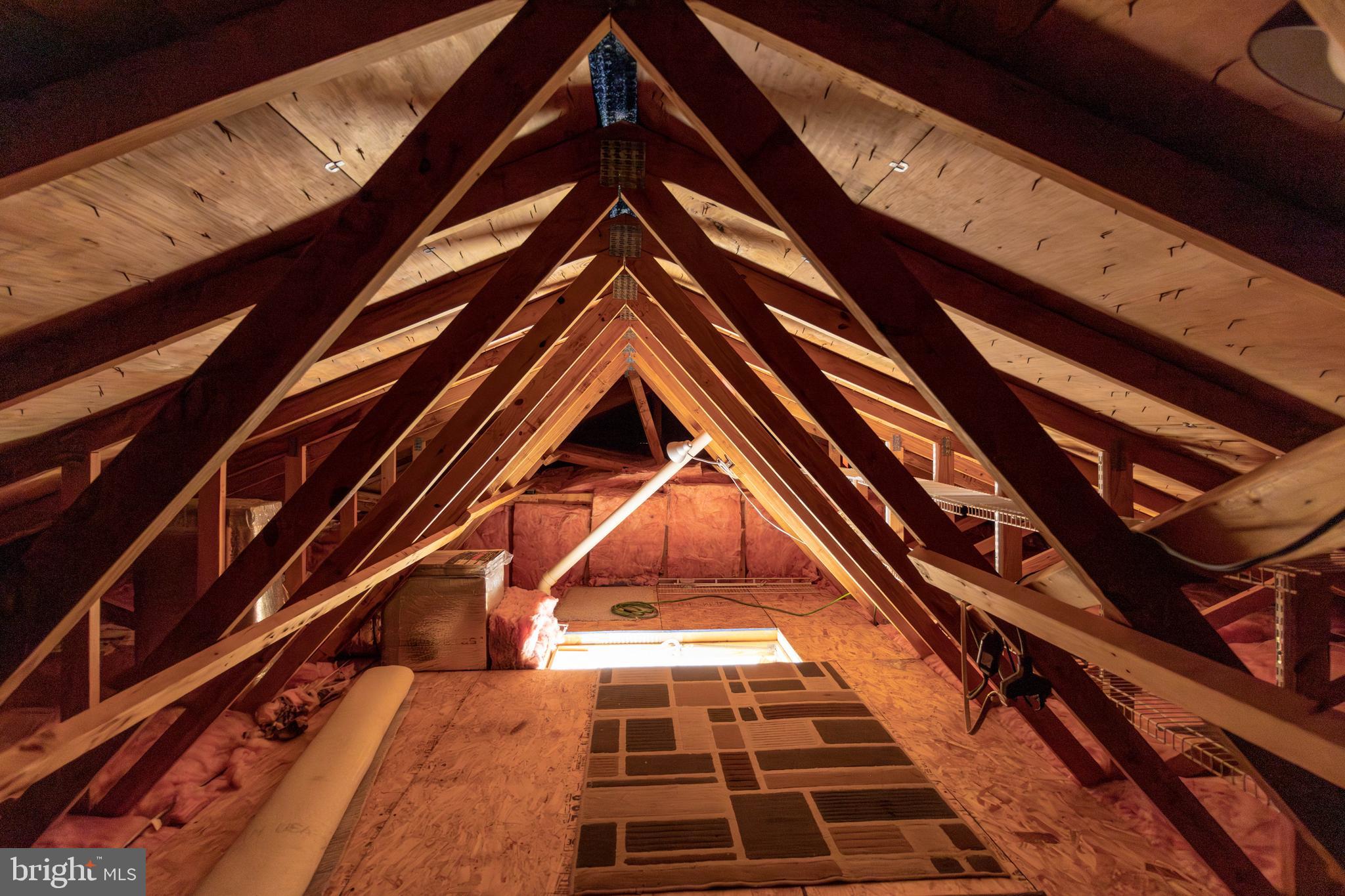 BUCKINGHAM ESTATES - Residential