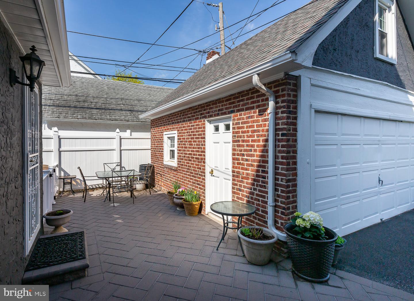 538 GAINSBORO ROAD