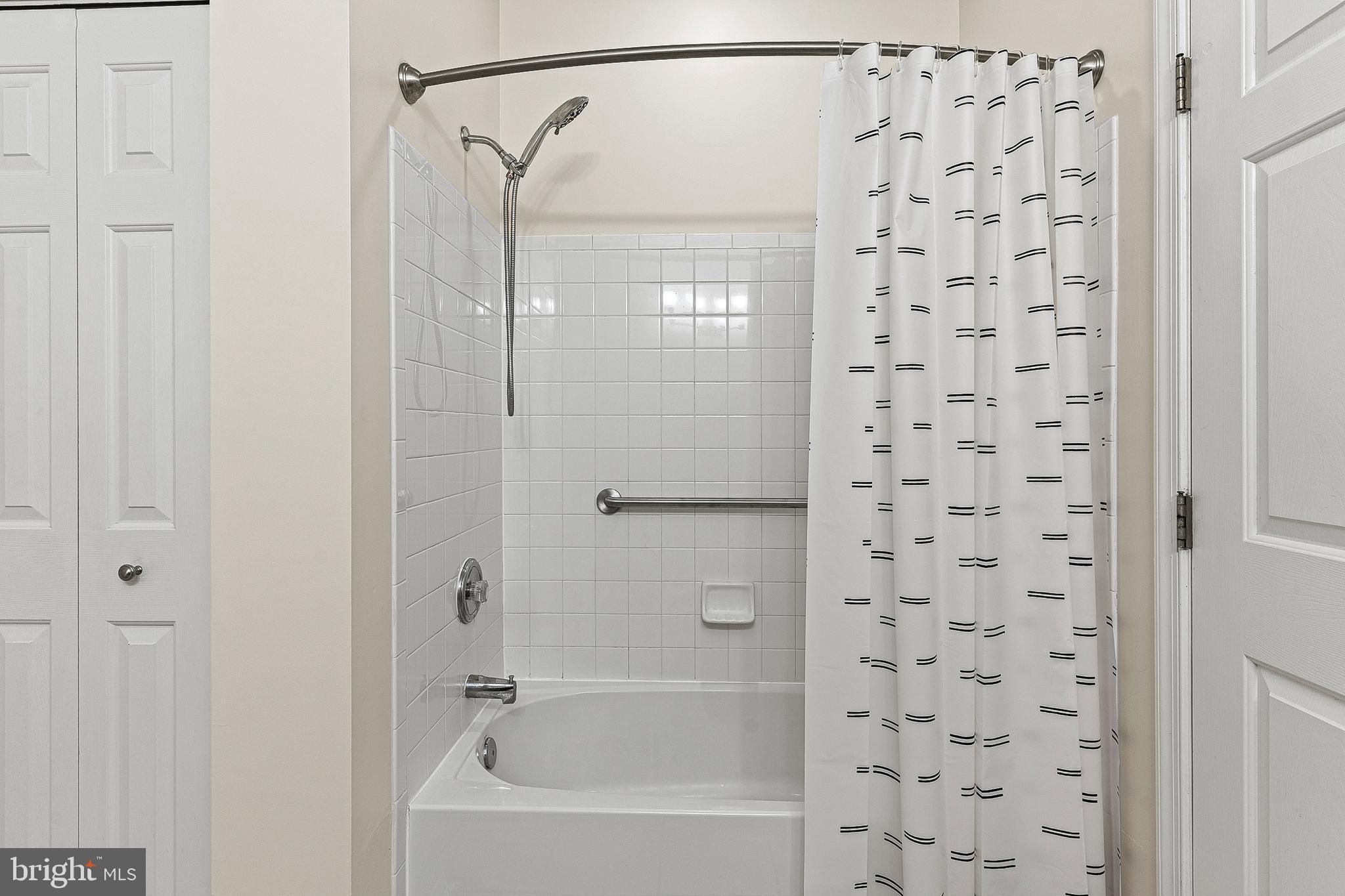 DEVONSHIRE AT WHITEMARSH - Residential