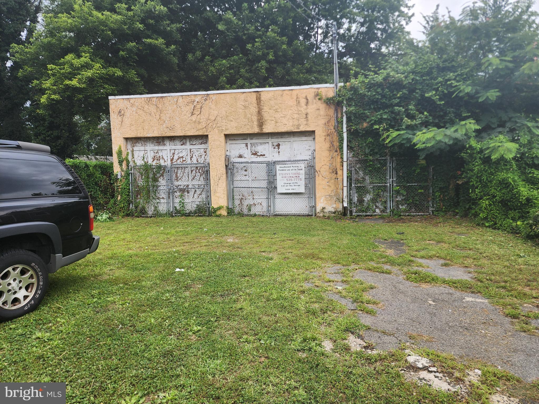 FRANKFORD - Commercial Sale