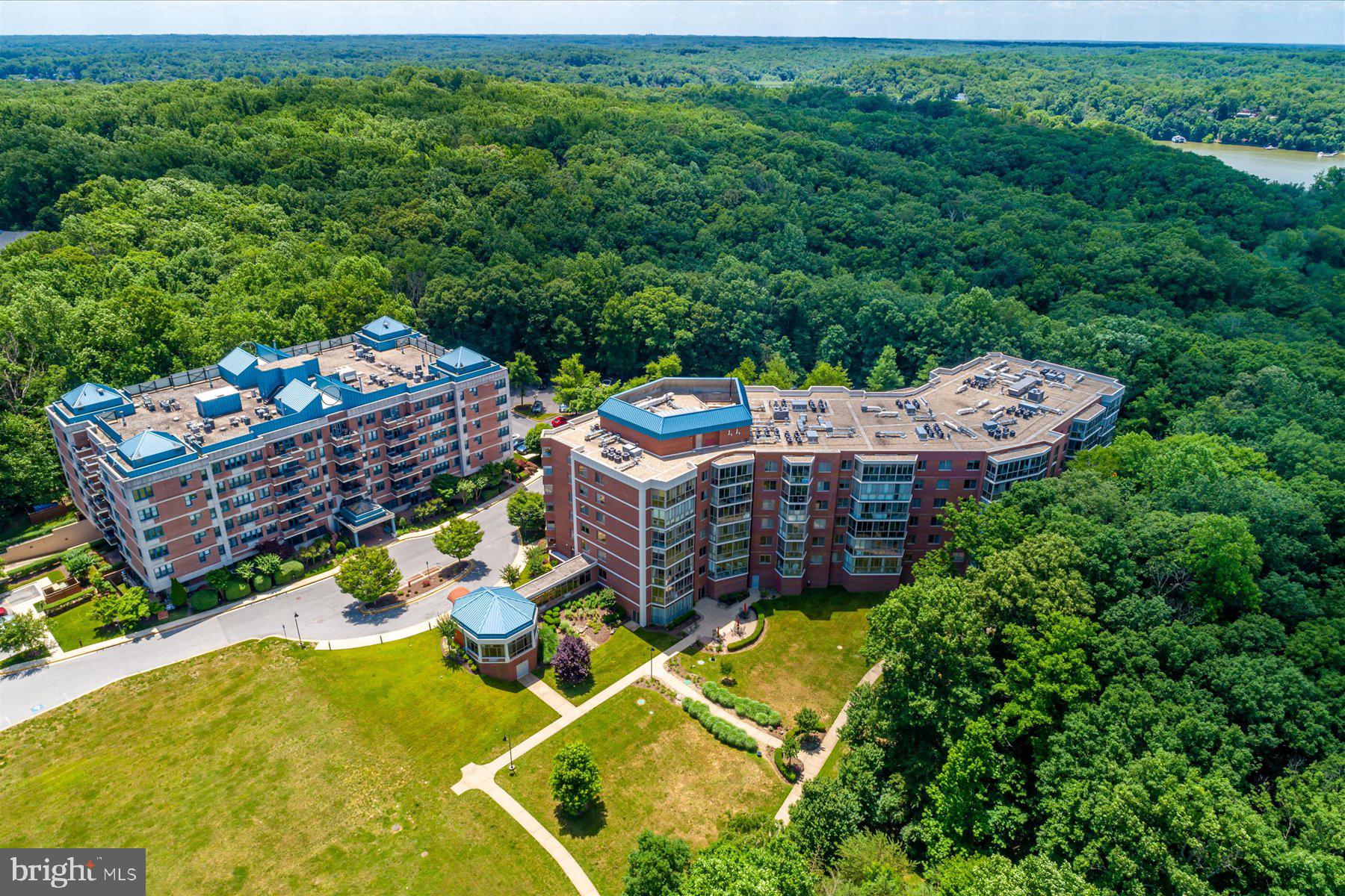 THE RESERVE AT HERITAGE HARBOUR - Residential