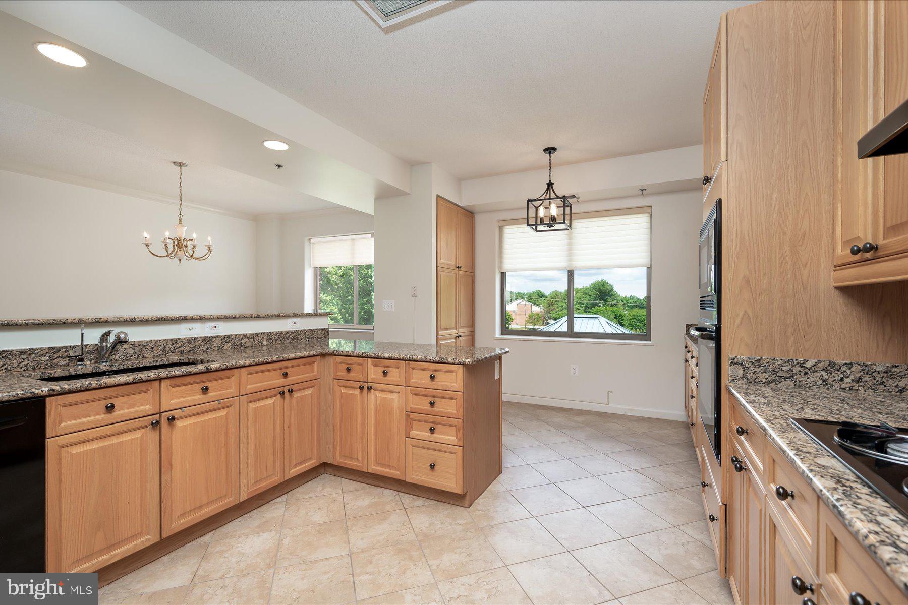 THE RESERVE AT HERITAGE HARBOUR - Residential